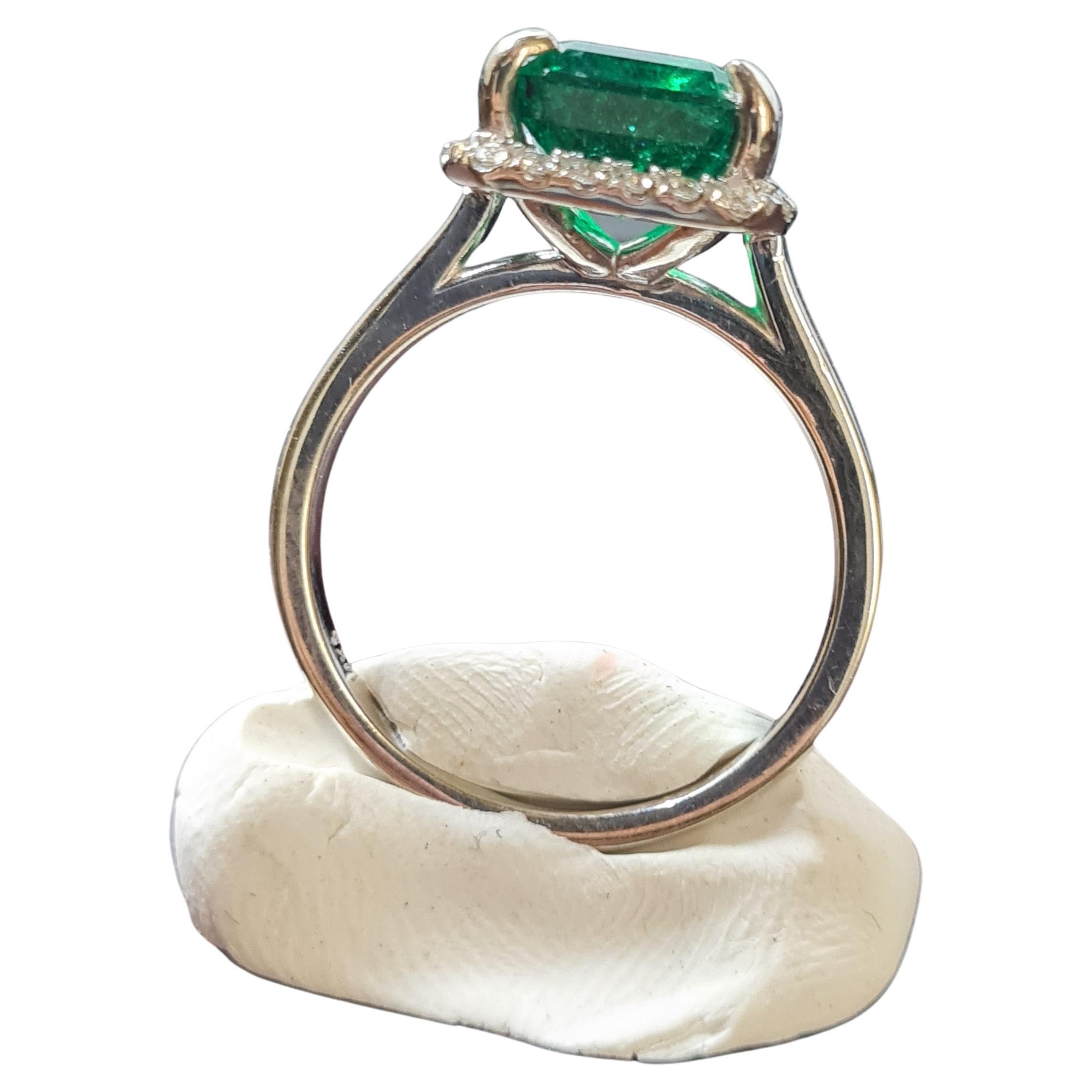 GIA Certified 4.54 CT Zambian Emerald Ring For Sale 2