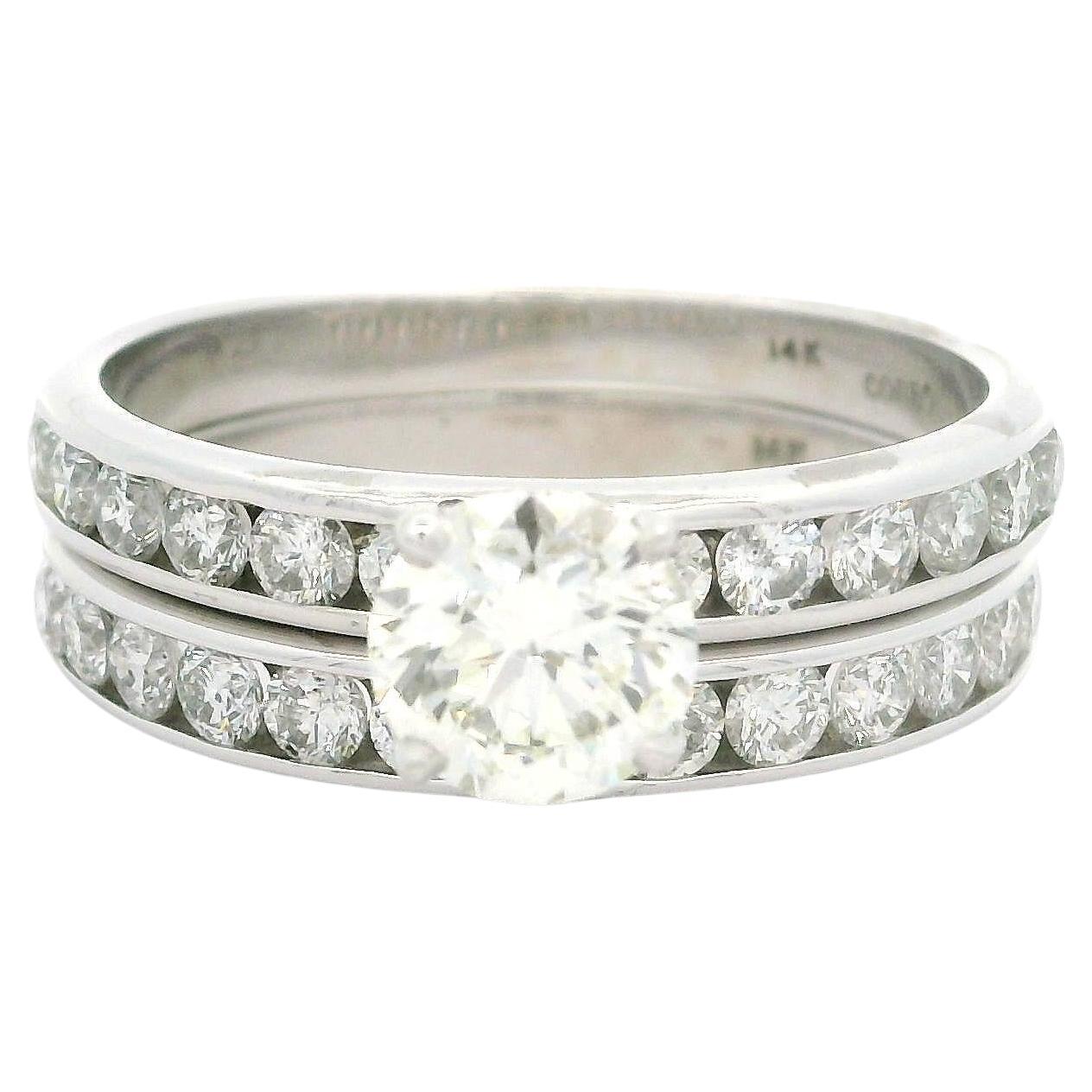 Verlobungsring aus massivem 14k Weißgold GIA 2,30ctw rundem Diamanten mit Kanalring im Angebot