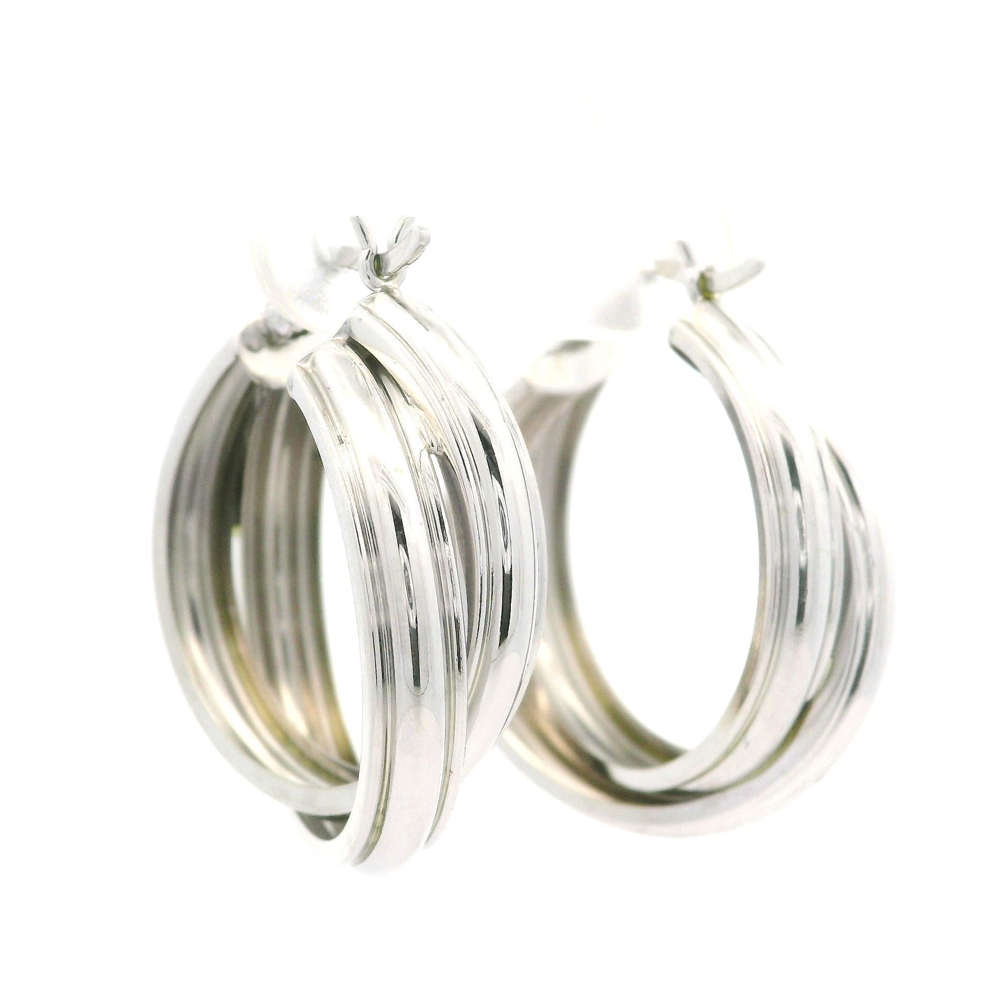 Solid 14k White Gold Polished Overlapping Dual Hoop Stack Look Snap Earrings in vendita 1