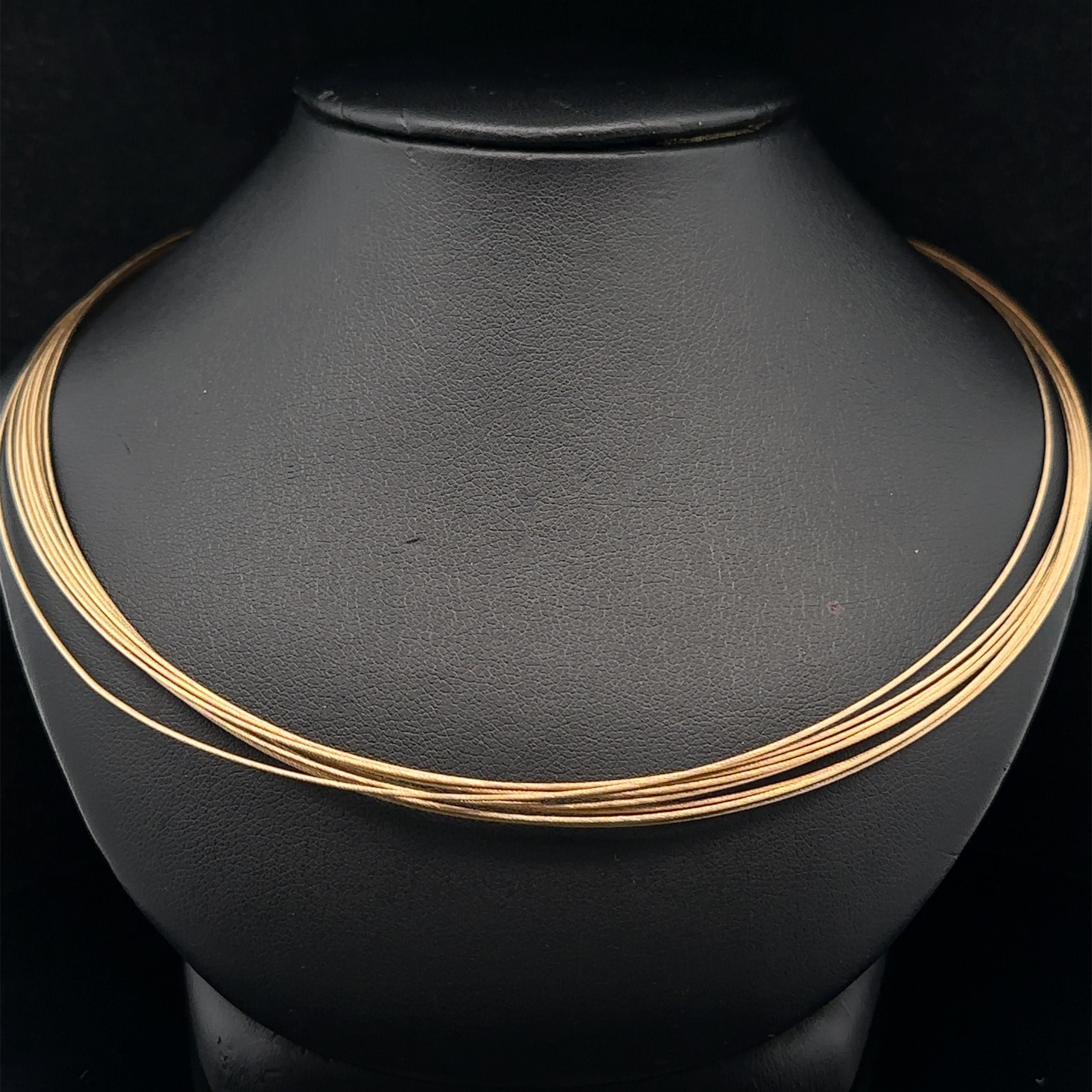 Collier flexible à 10 rangs de câbles en or jaune massif 14 carats en vente 2