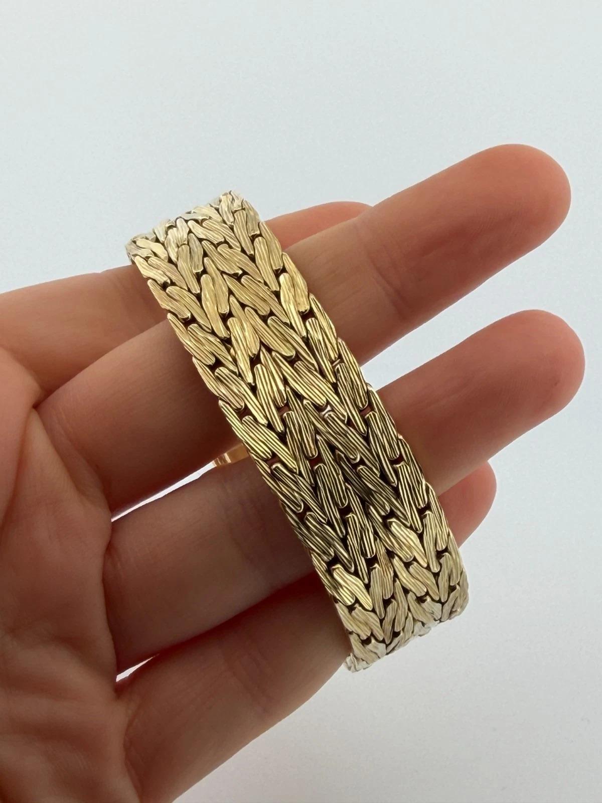 Bracelet en or jaune massif 14K 97.88 grammes 18mm large Link texturé Bon état - En vente à Carmel By The Sea, CA