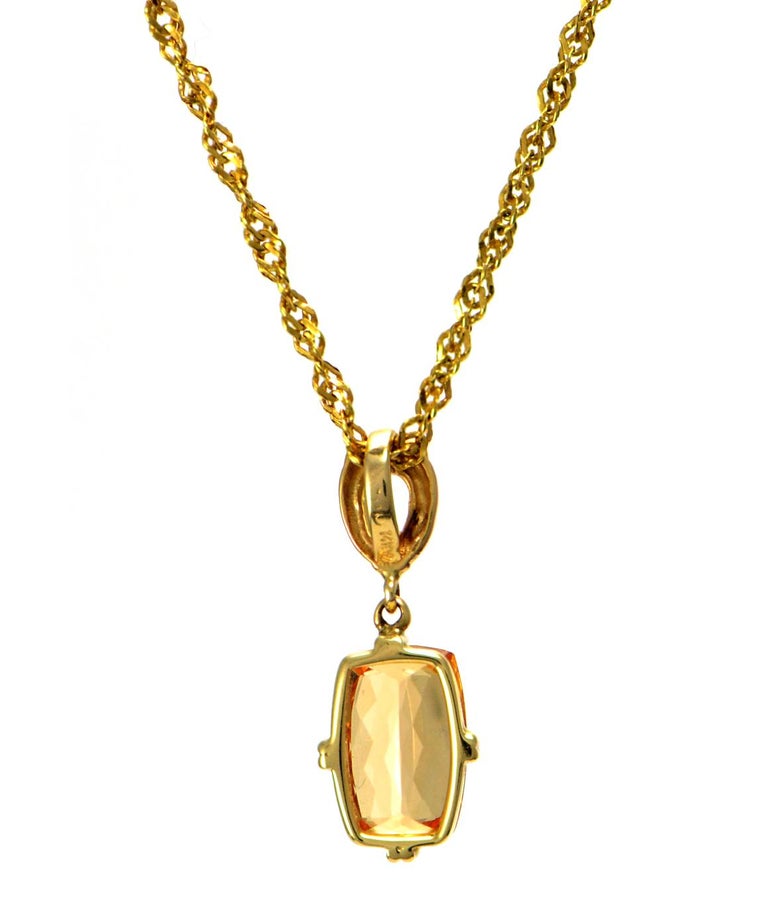 Solid 14 Karat Yellow Gold Genuine Imperial Topaz Pendant Necklace 2.2g For Sale at 1stdibs