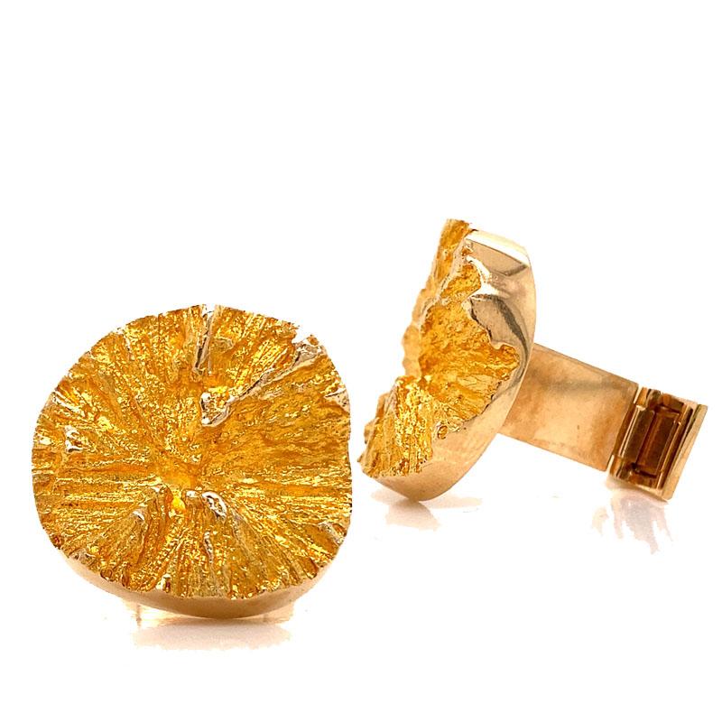 Solid 14K Yellow Gold Lapponia BJORN WECKSTROM Designer Gold Cufflinks 16.2G

These designer cufflinks are made of solid 14k yellow gold, by designer Lapponia Bjorn Weckstrom. Marked BW 585 Made in Finland. These measure approximately 0.75