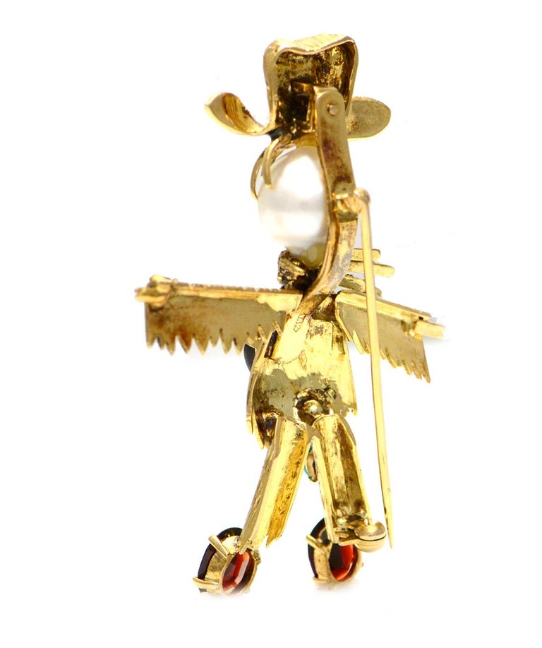 Solid 14 Karat Yellow Gold MultiStone Scarecrow Pendant, 18.8g For Sale at 1stdibs