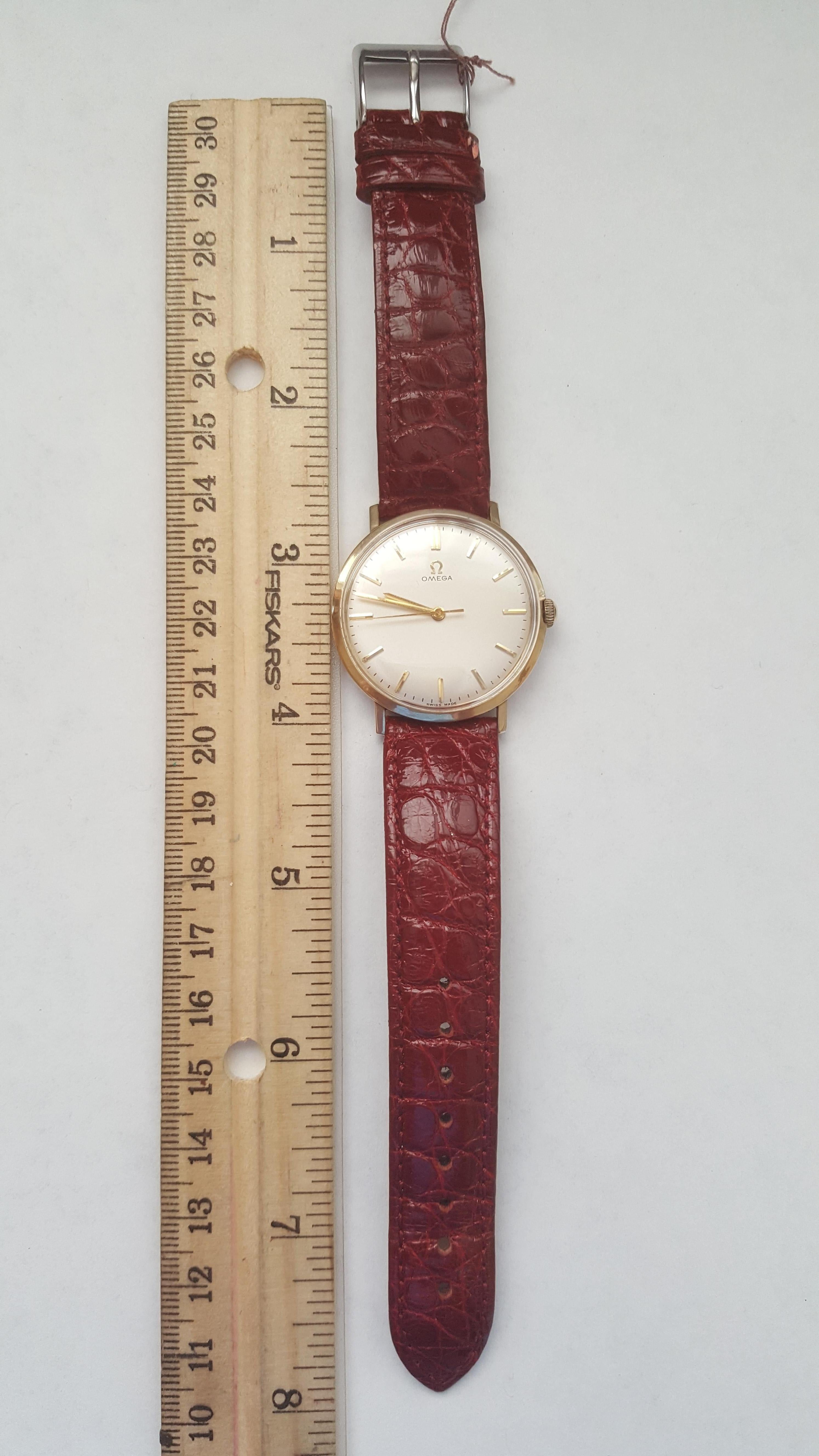 Women's or Men's Solid 14 Karat Gold Omega Watch Automatic Engraved New York Fire Dept Vintage