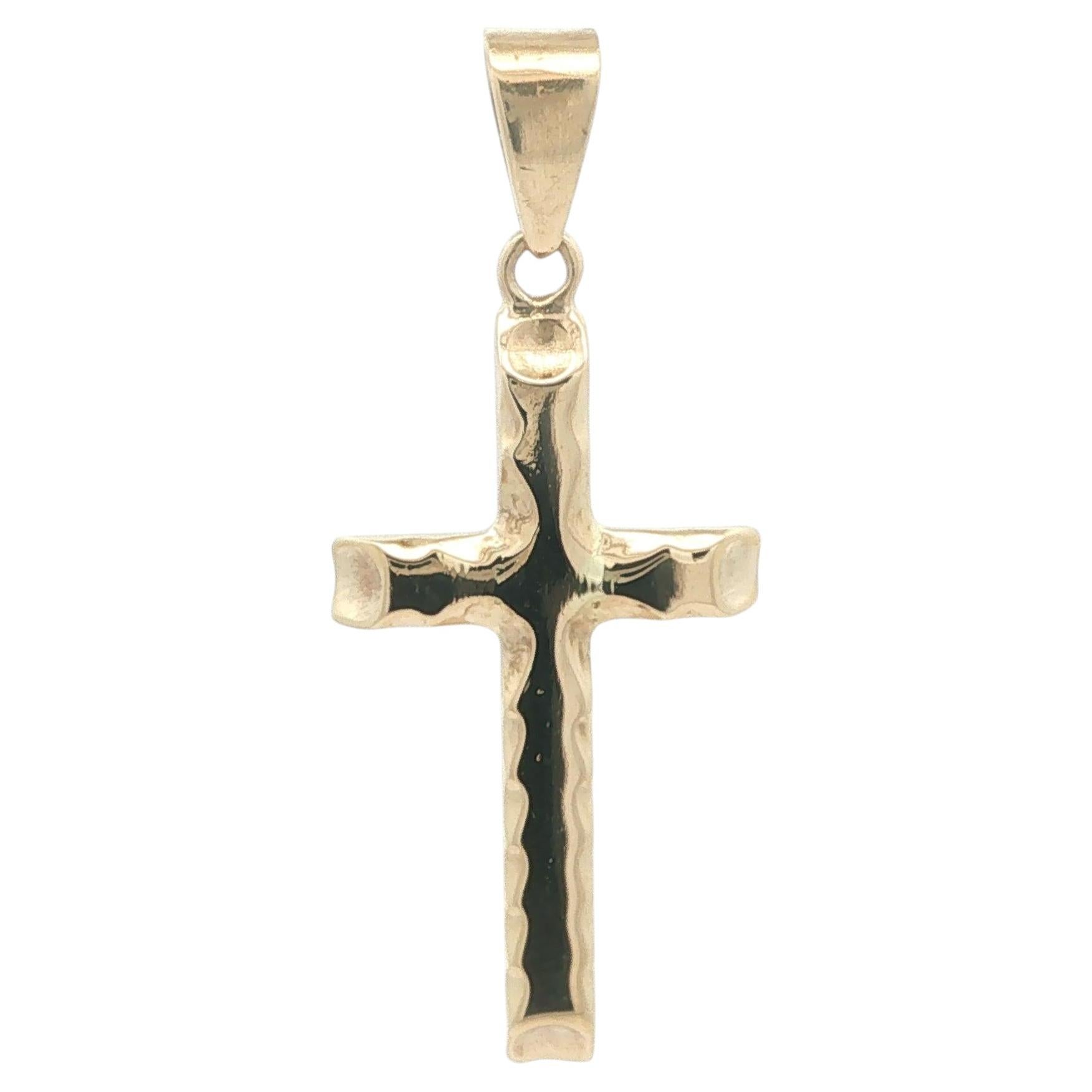 Solid 14k Yellow Gold Ridged Faceted Textured Plain Cross Pendant For Sale