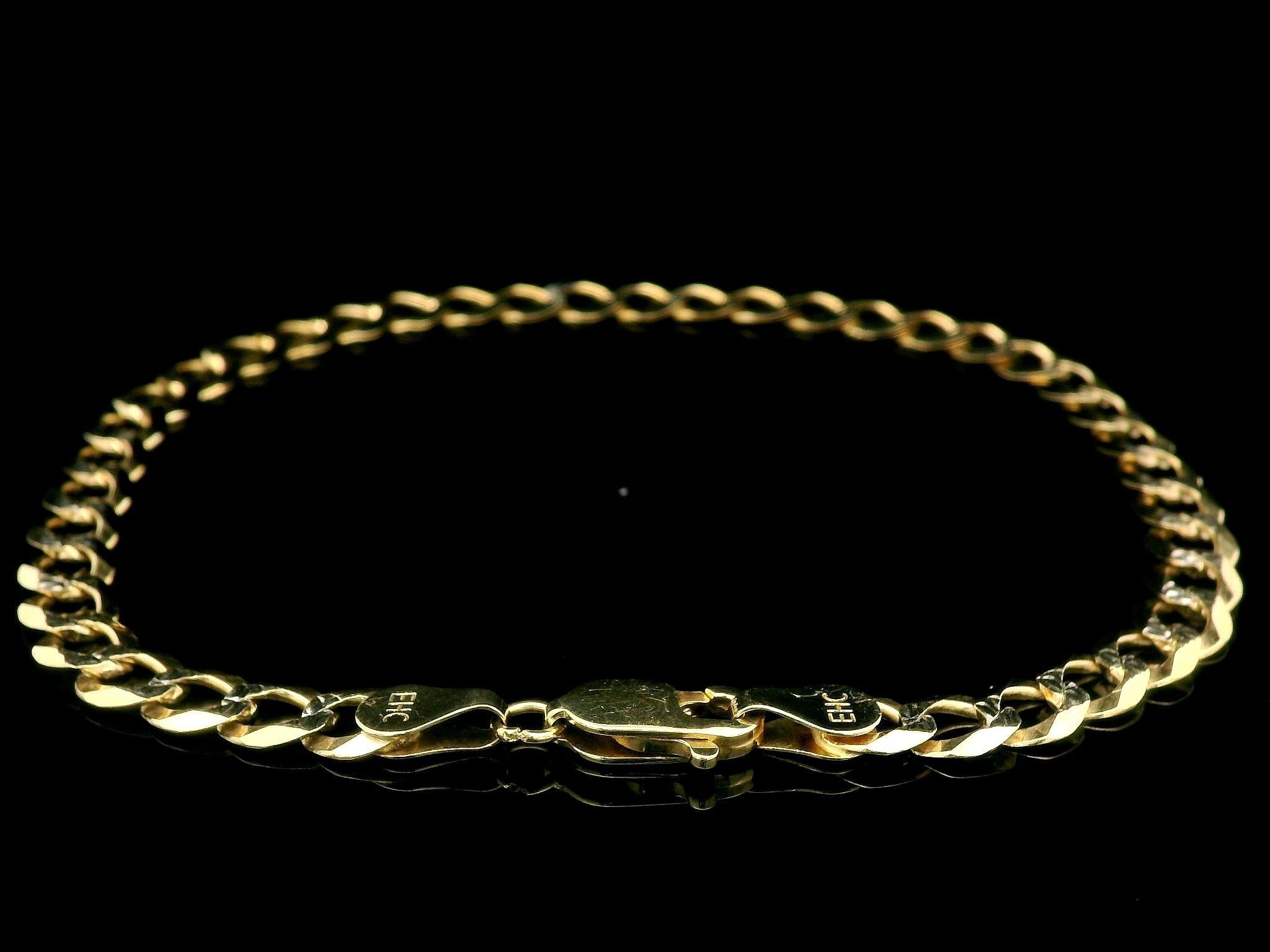 Bracelet en or jaune et blanc 14k massif avec chaîne cubaine classique à maillons courts, taillée en diamant en vente 2