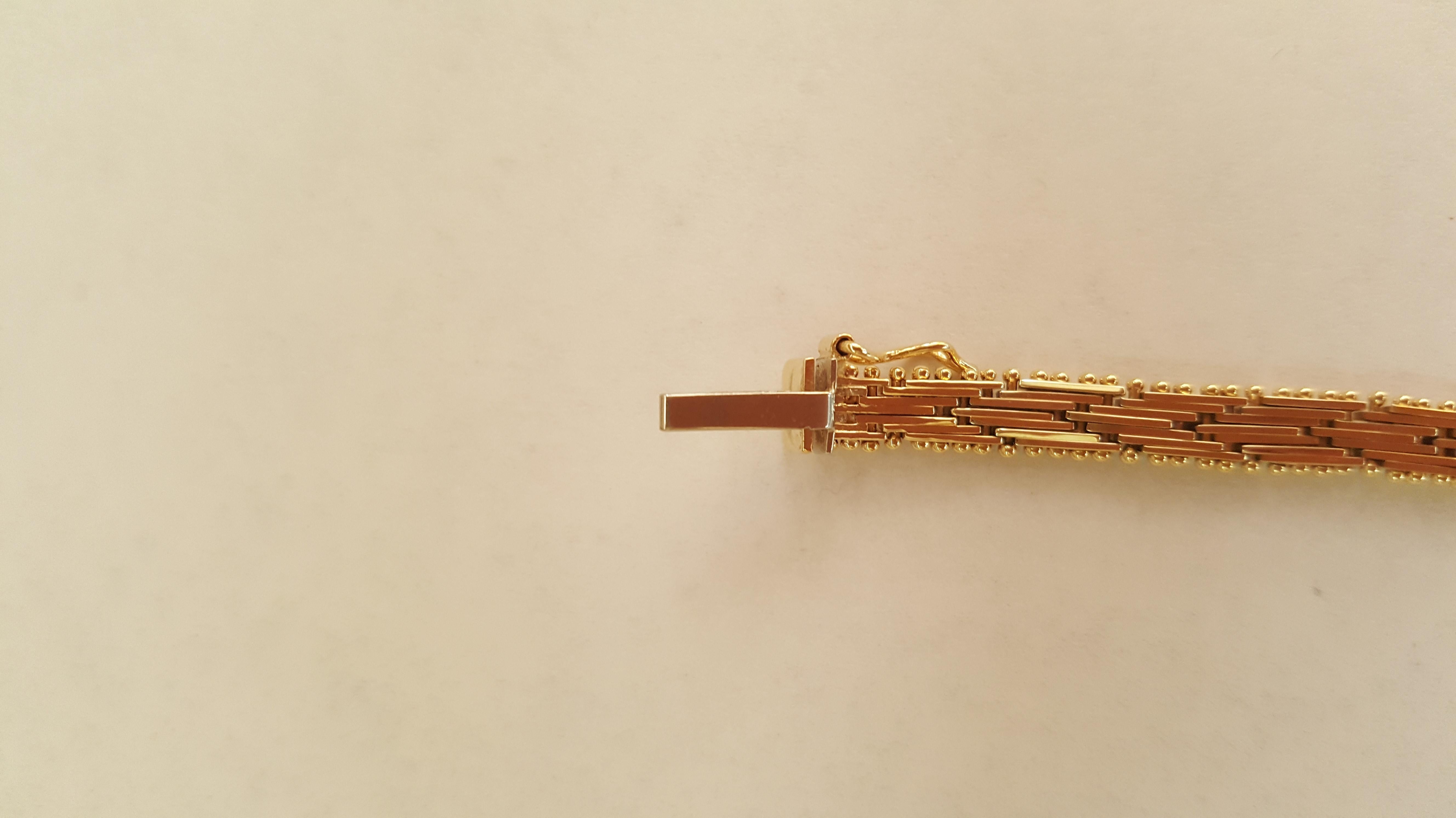 Solid 14 Karat Yellow Gold Bracelet, Southwestern Design, 11.5 Gr In Excellent Condition For Sale In Rancho Santa Fe, CA