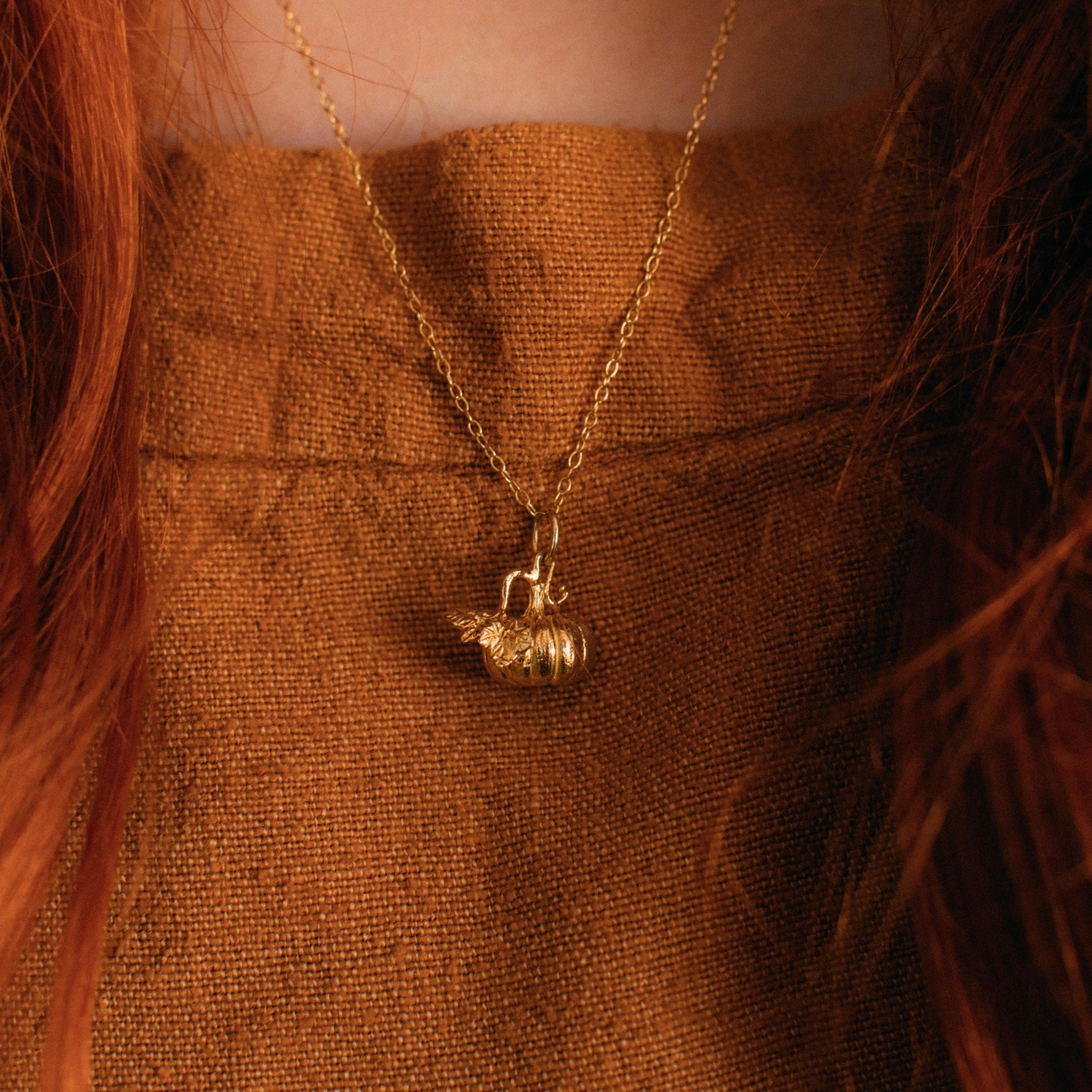 Solid 18 Carat Gold Pumpkin Pendant By Lucy Stopes-Roe In New Condition For Sale In London, GB