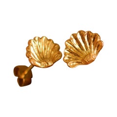 18k gold shell earrings Solid 18 Carat Gold Small Shell Earrings