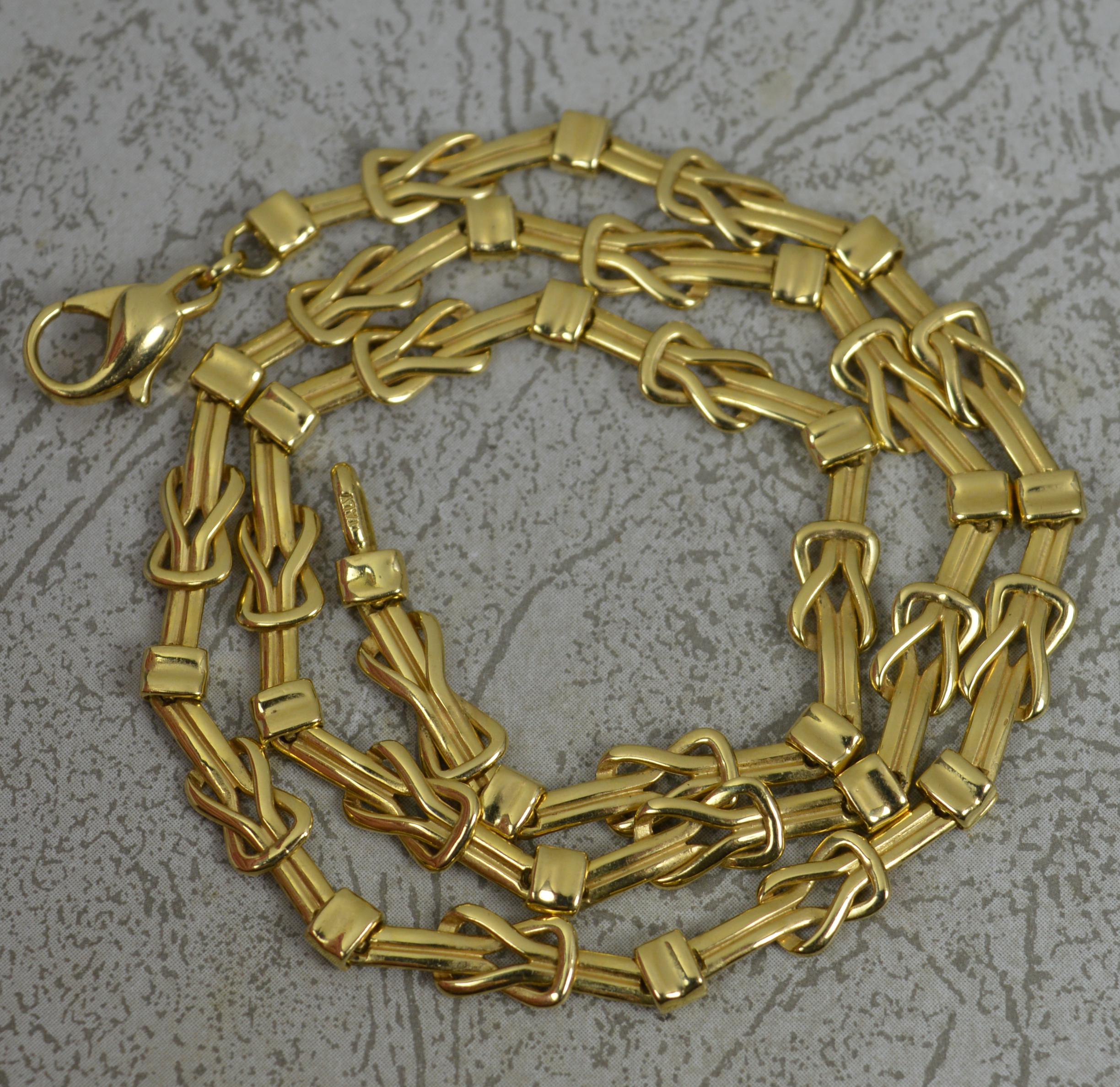 Solid 18 Carat Yellow Gold Kiss Link Necklace Chain 1