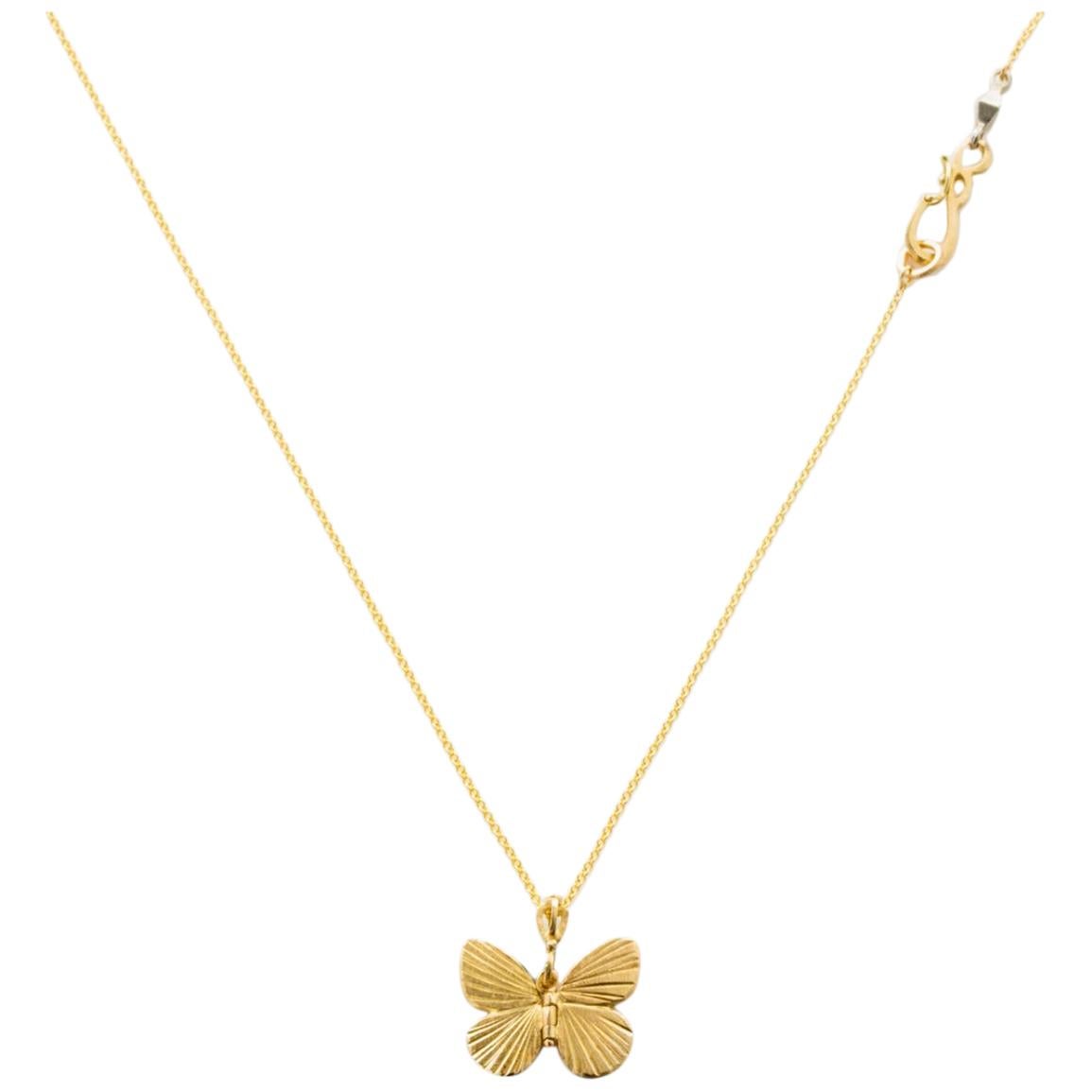 Solid 18 Karat Yellow Gold Baby Asterope Articulating Butterfly Necklace For Sale