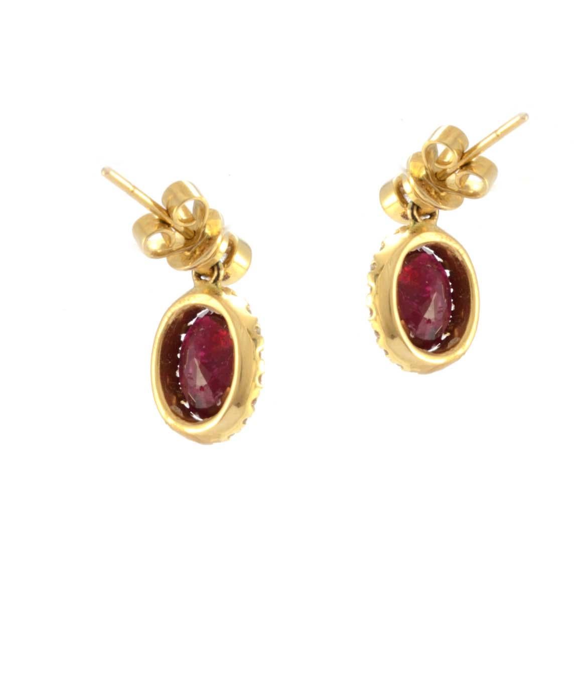 Solid 18 Karat Yellow Gold Genuine Ruby and Natural Diamond Earrings 5.4g In Excellent Condition In Manchester, NH