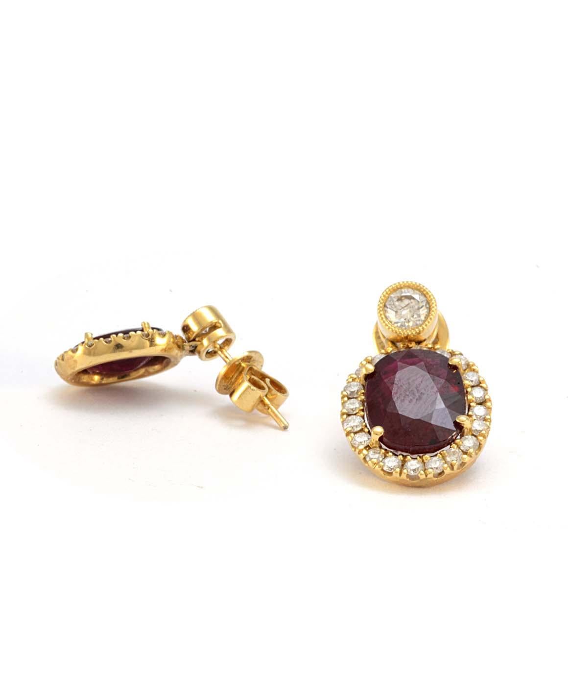 Women's or Men's Solid 18 Karat Yellow Gold Genuine Ruby and Natural Diamond Earrings 5.4g