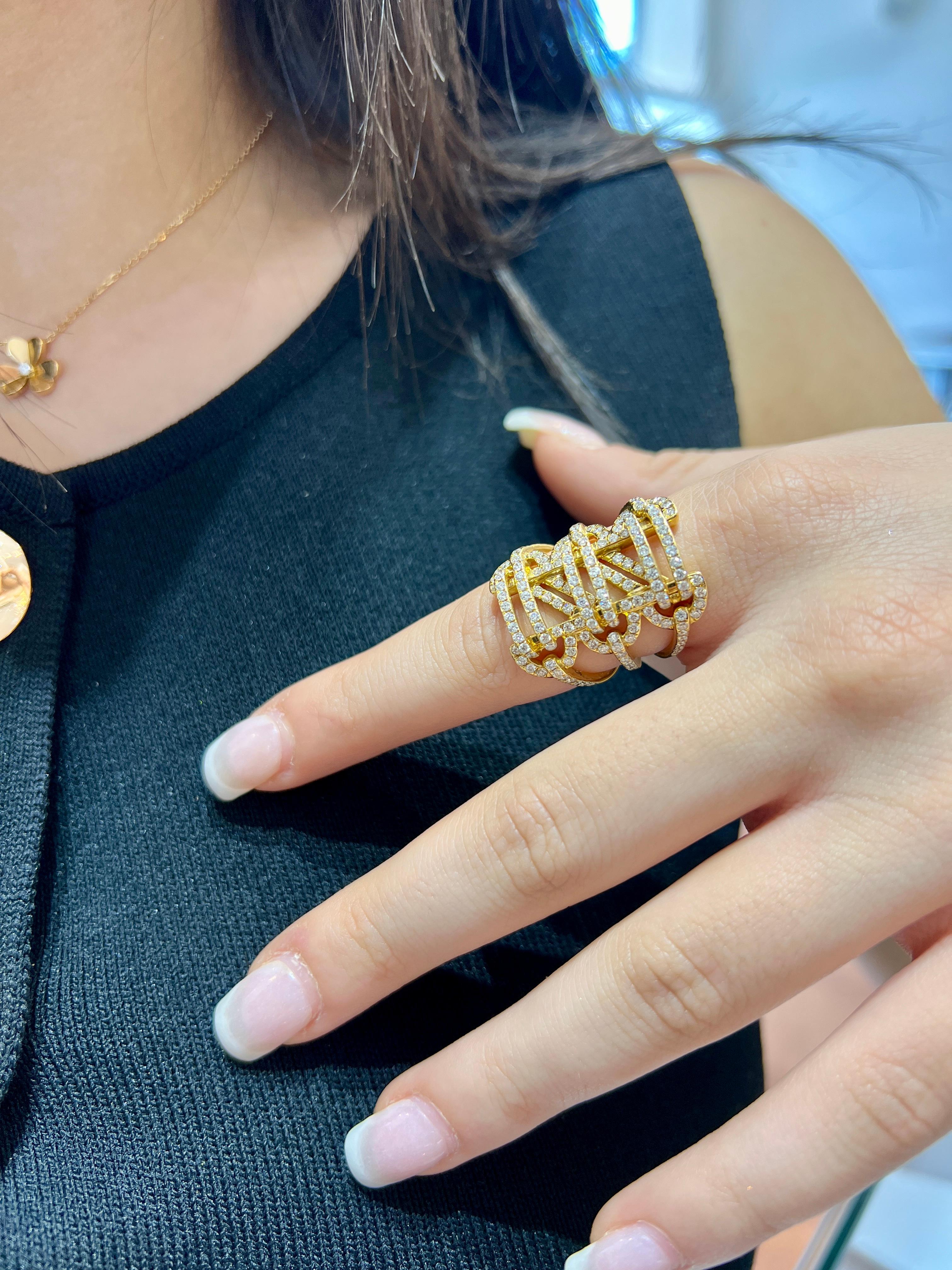 Anello con corsetto in oro massiccio 18k e diamanti in stile italiano pesante da 2,00 carati in vendita 4