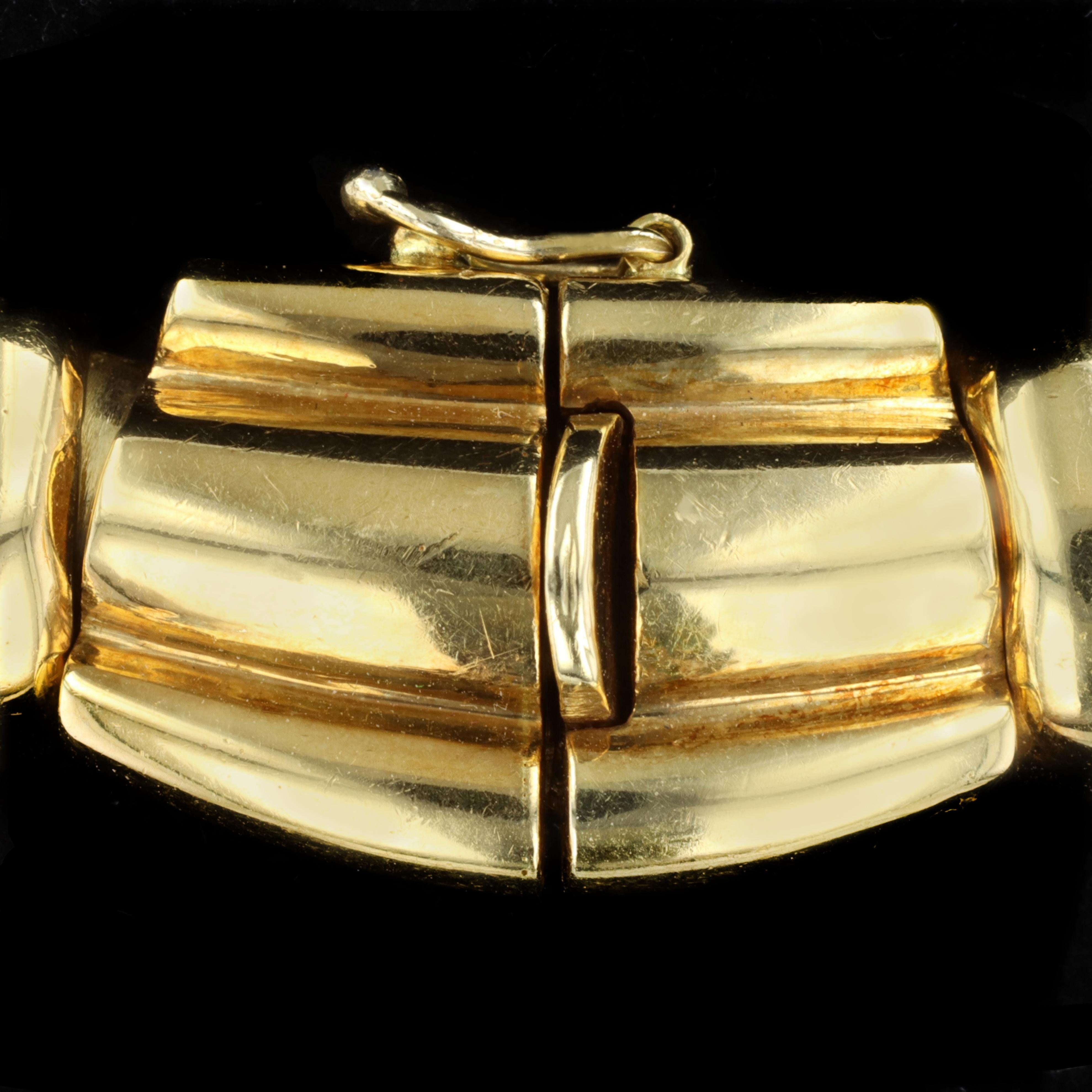 Collier en or massif 18 carats avec 131 diamants en vente 4