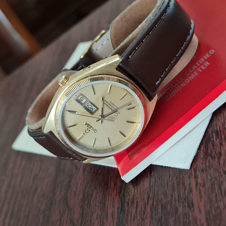 Watch just serviced, beautiful condition. Completely overhauled. Watch weighs just under 60 grams on the scale and is solid 18k gold. Watch will be priced to sell. No returns. Head only, but can add a leather strap if needed.