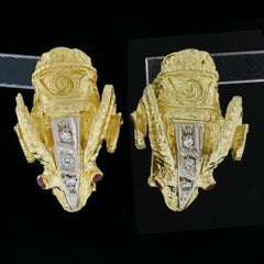 Solid 18k TT Gold Round Ruby & Diamond 3D Textured Ram Head Clip On Earrings