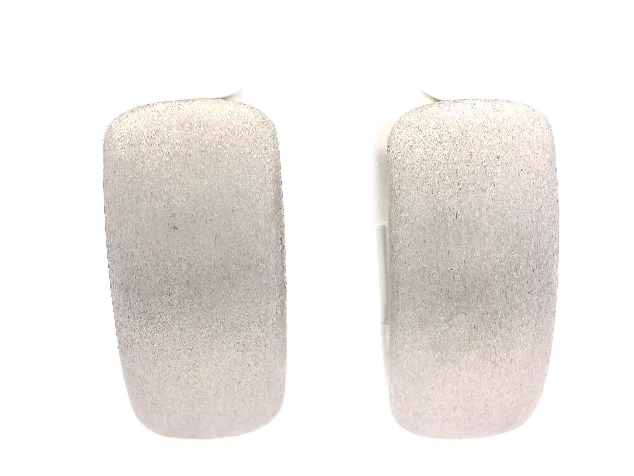 Solid 18k White Gold Brushed Stone Finish Huggie Snap Earrings