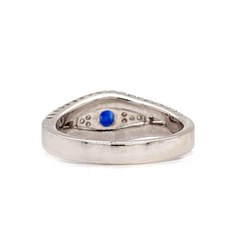 Women's or Men's Solid 18 Karat White Gold Genuine Sapphire and Diamond Ring 6.2g