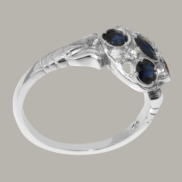Im Angebot: Damen-Cluster-Ring aus massivem 18 Karat Weißgold mit natürlichem Saphir und Diamant, anpassbar () 4