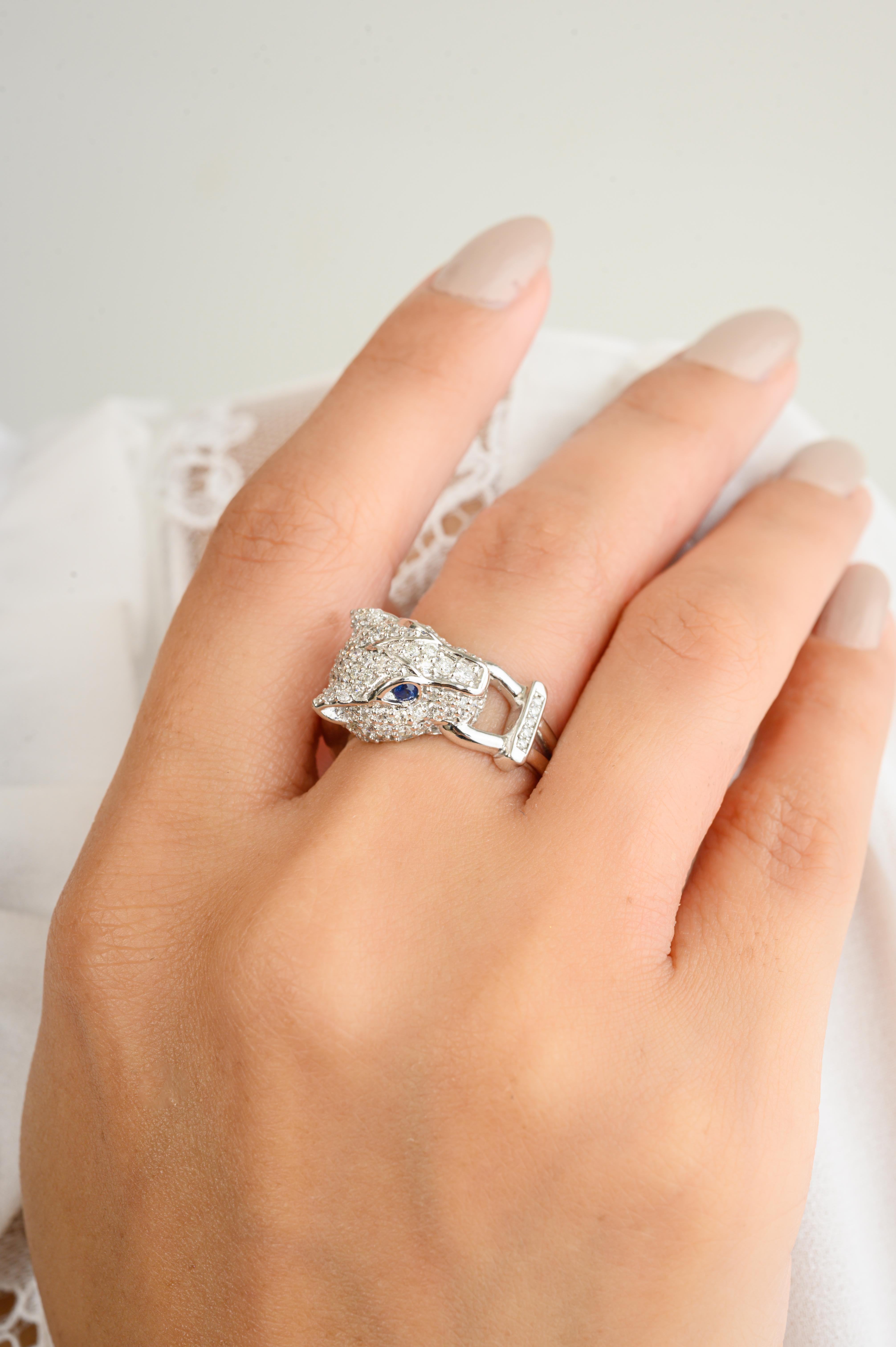 En vente :  Bague cocktail panthère surdimensionnée en or blanc massif 18 carats avec saphir bleu 4