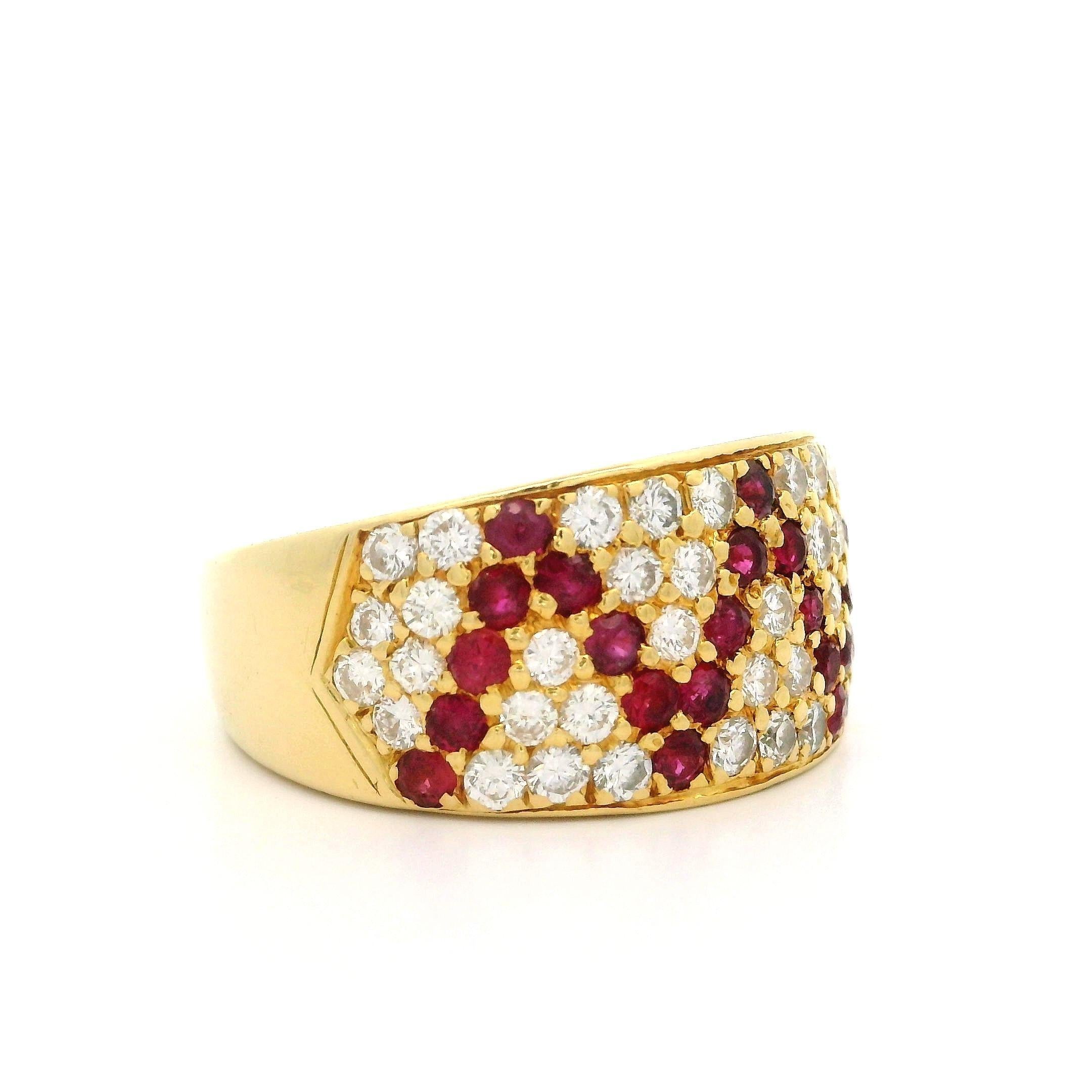 Solid 18k Yellow Gold 1.75ctw Pave Ruby & Diamond Wide Zig Zag Band Ring For Sale 7