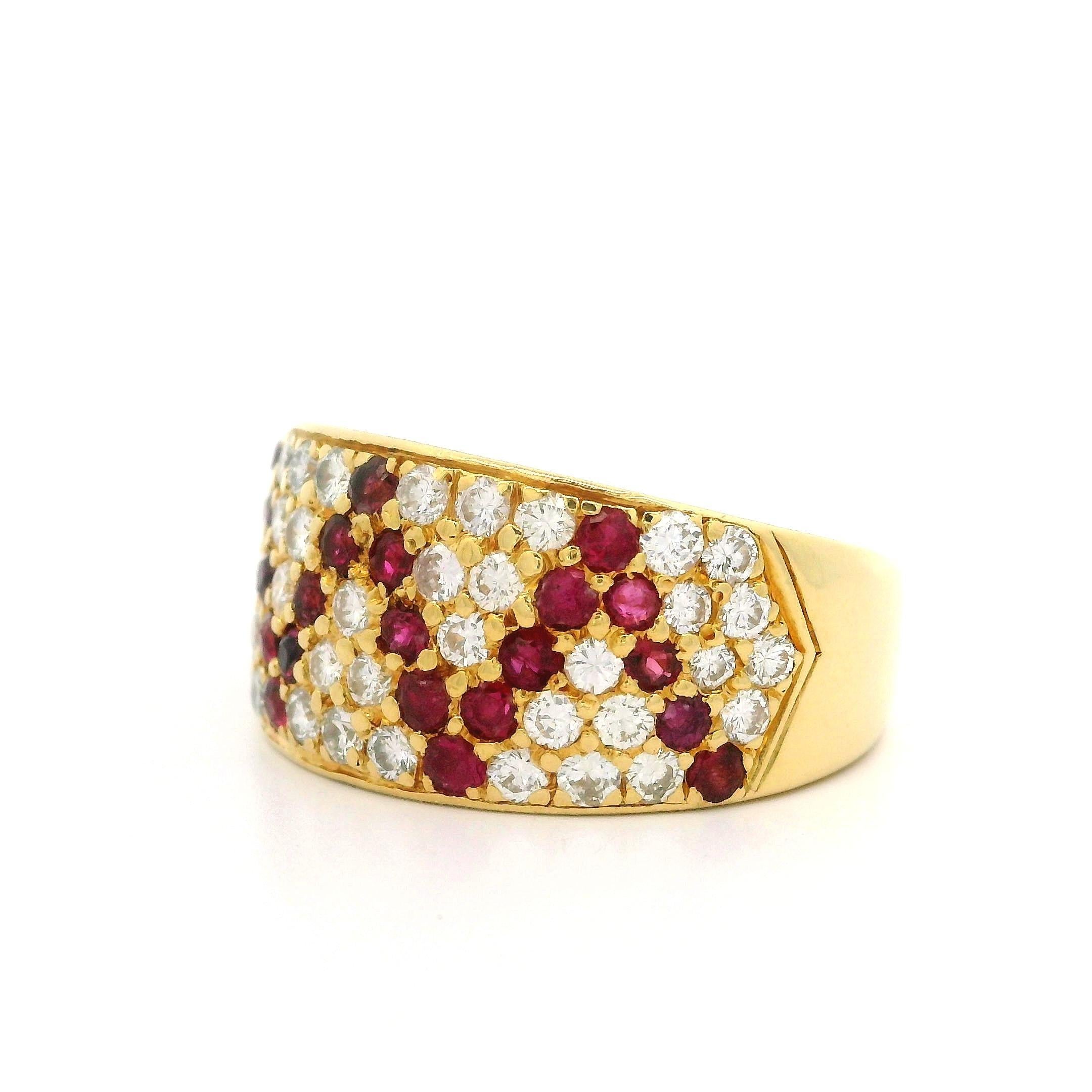 Solid 18k Yellow Gold 1.75ctw Pave Ruby & Diamond Wide Zig Zag Band Ring For Sale 2