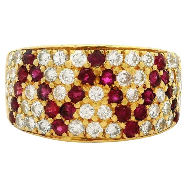 Triangular Ruby 18K Yellow Gold GIA Bezel Triangular Ruby Solitaire Pave Diamond Dome ...