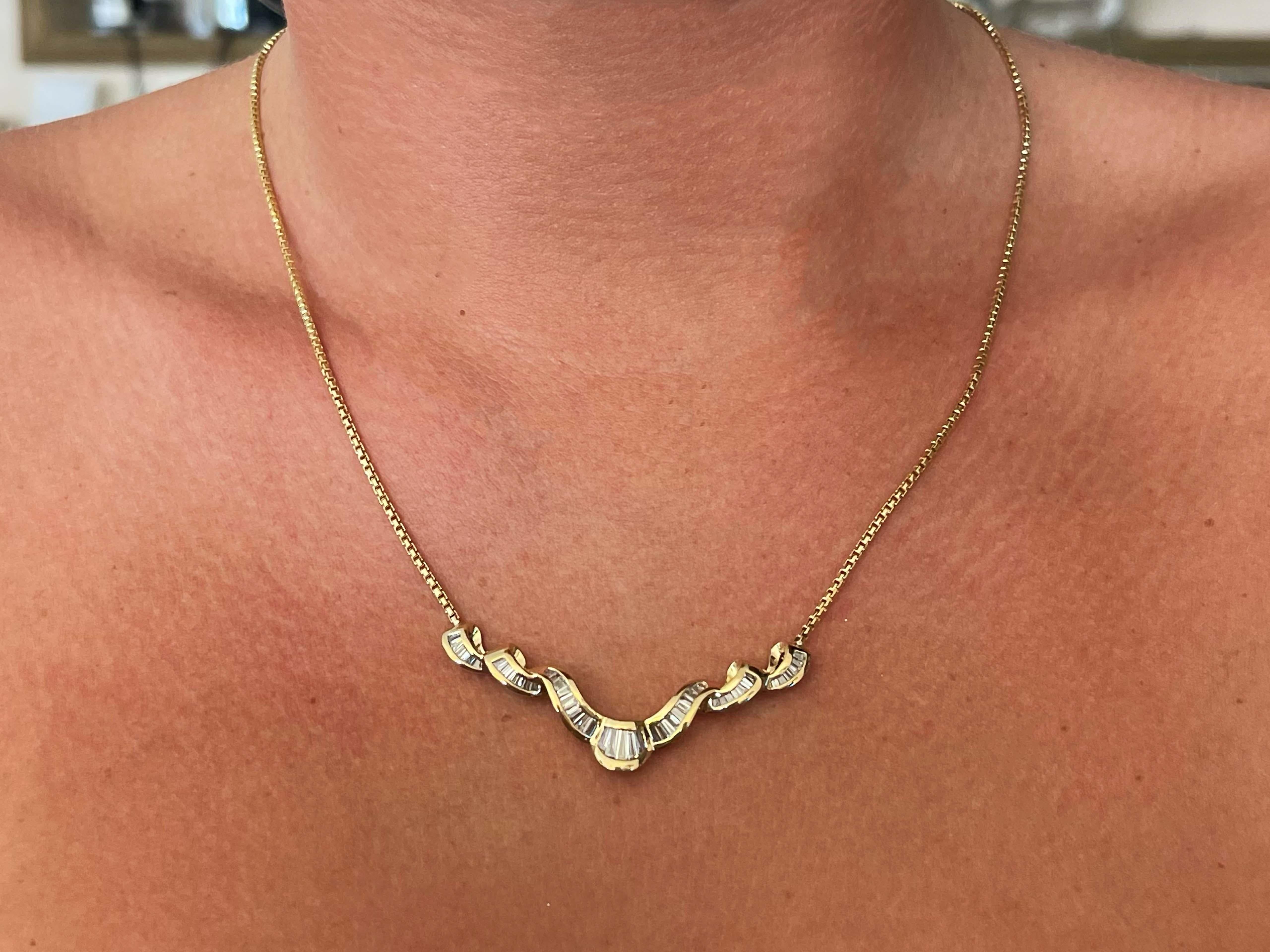 Item Specifications:

Necklace Metal: 18k Yellow Gold

Total Weight: 15.0 Grams

Chain Length: 20