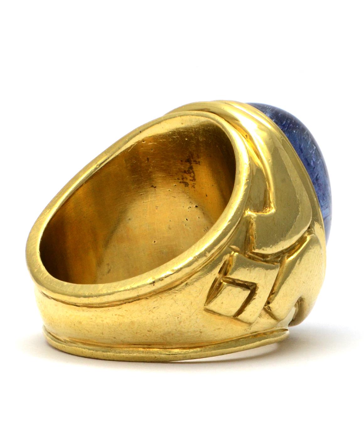 Solid 18 Karat Yellow Gold and Cabochon Genuine Tanzanite Men's Ring 32.2g 1