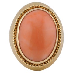 Bague en or jaune massif 18K avec corail 19,5 g, US 8