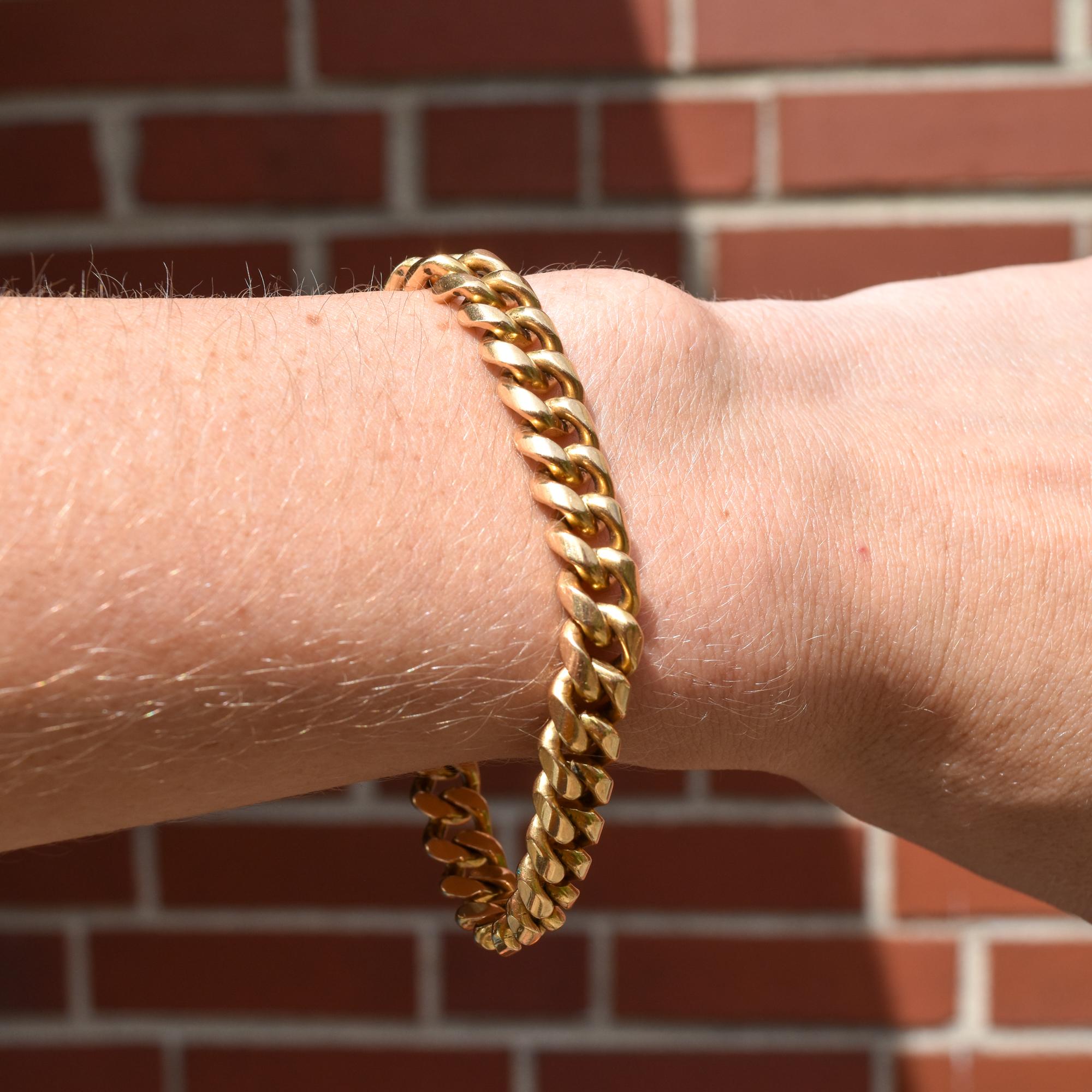 Massives kubanisches A Link-Armband aus 18K Gelbgold im Angebot 4