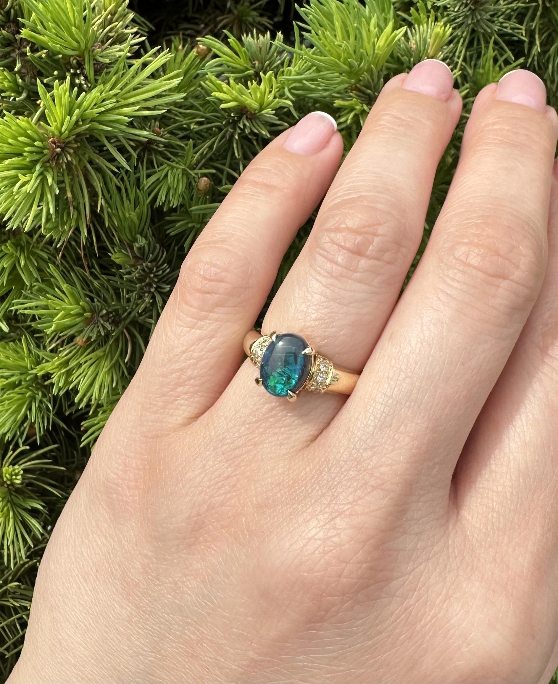 Solid 18k Yellow Gold GIA 2.15ct Oval Cabochon Black Opal Diamond Cocktail Ring For Sale 7