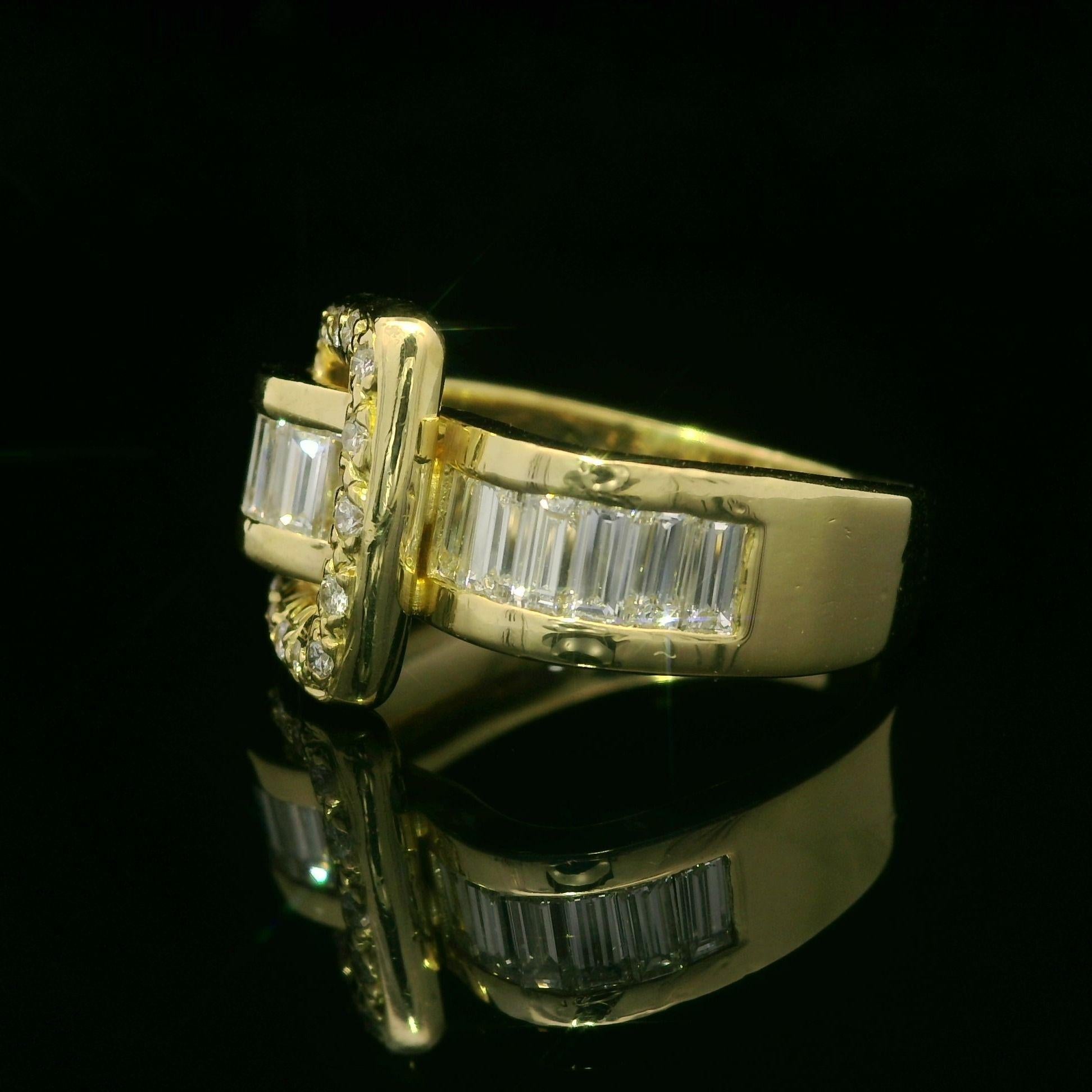 Bague à boucle de 12,9 mm en or jaune massif 18 carats de haute qualité avec diamants de 1,60 ctw Excellent état - En vente à Montclair, NJ
