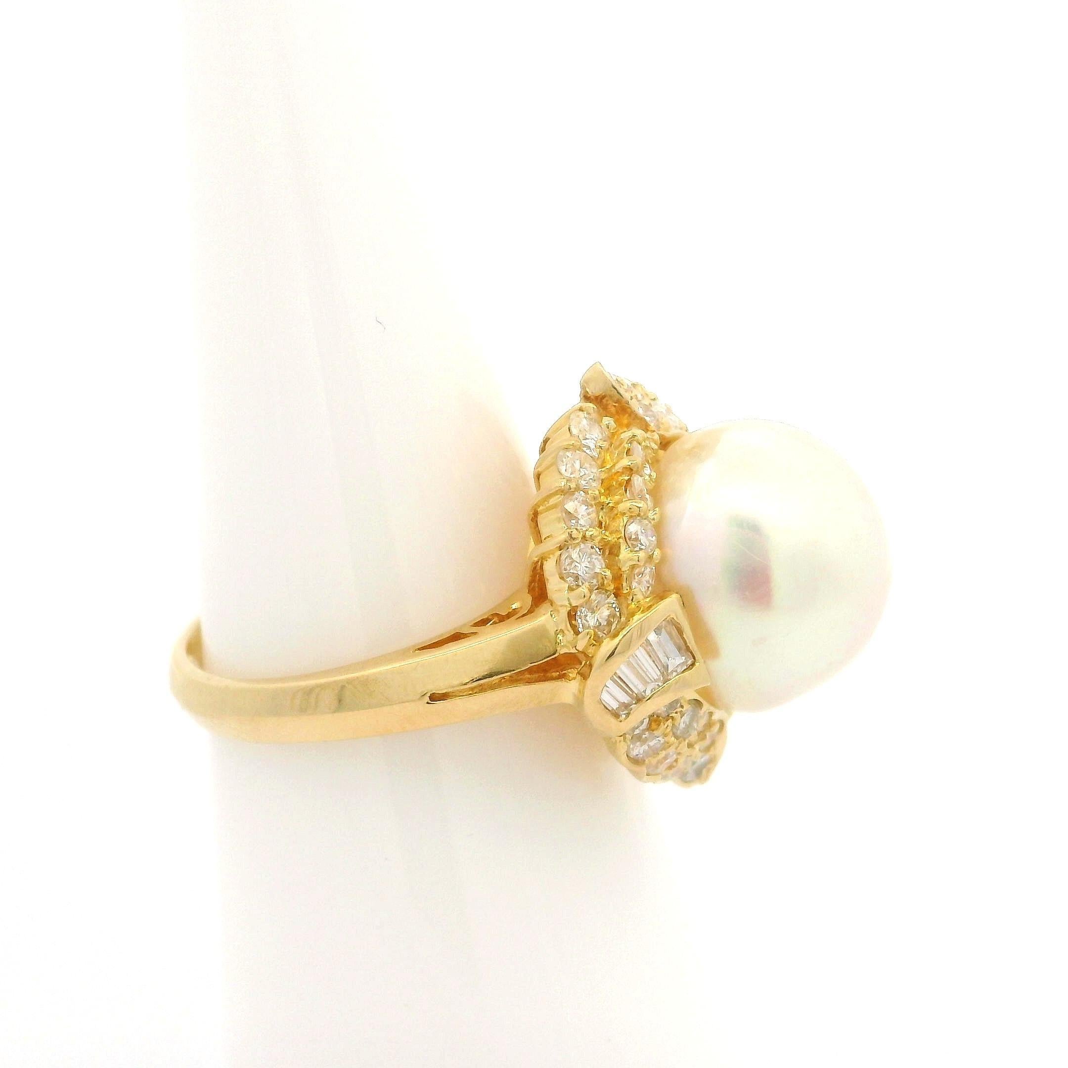 Solide 18k Gelbgold große Perle w / 0,70ctw Diamant Flared Halo Cocktail-Ring im Angebot 2
