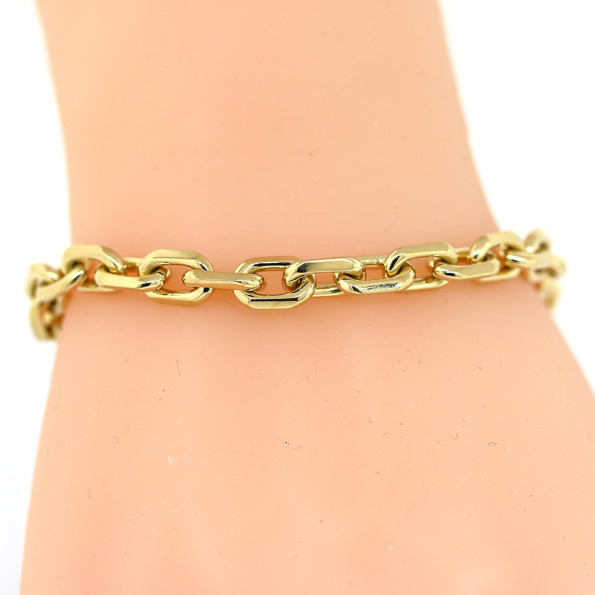 Solid 18k Yellow Gold Link Bracelet For Sale 6