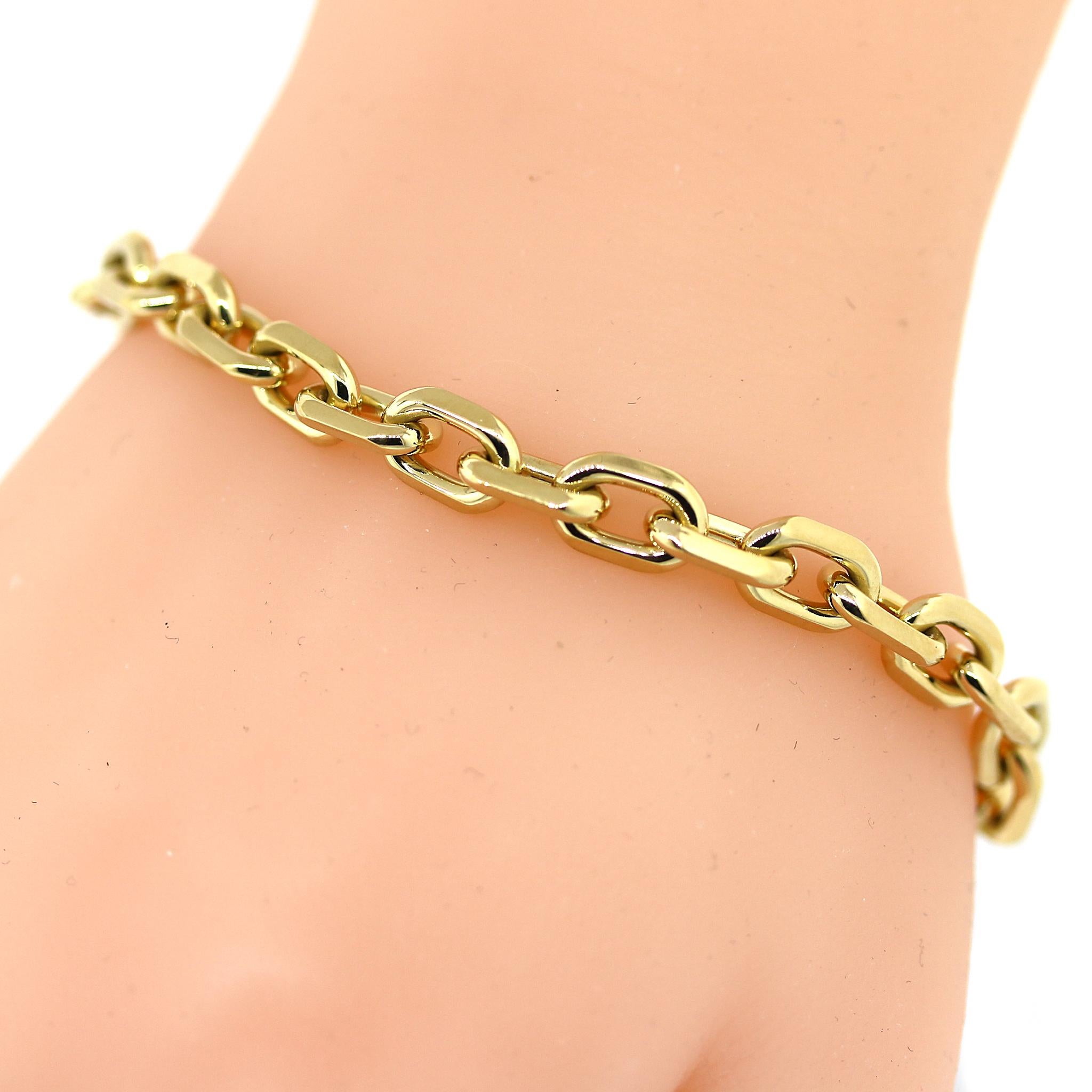 Solid 18k Yellow Gold Link Bracelet For Sale 5
