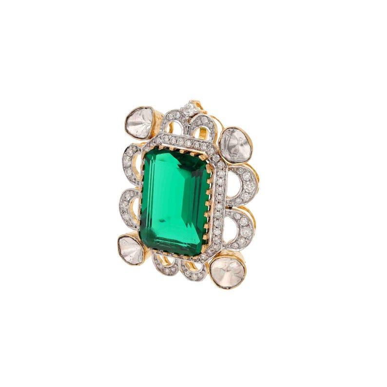 Solid 18k Yellow Gold Natural Diamond Halo Pendant Natural Emerald Green Quartz In New Condition In jaipur, IN