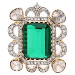 Solid 18k Yellow Gold Natural Diamond Halo Pendant Natural Emerald Green Quartz