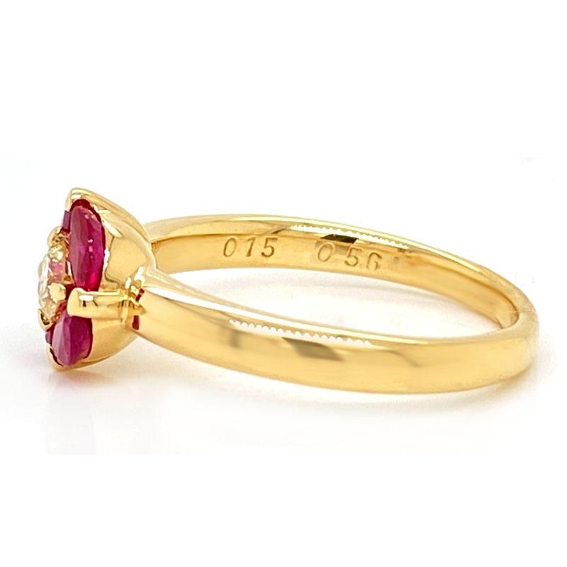Women's or Men's Solid 18 Karat Yellow Gold Natural Ruby and Genuine Diamond Ring 3.6g