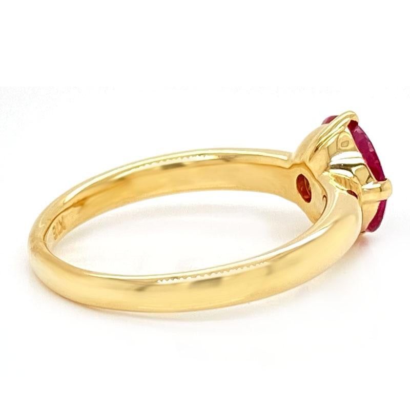 Solid 18 Karat Yellow Gold Natural Ruby and Genuine Diamond Ring 3.6g 2