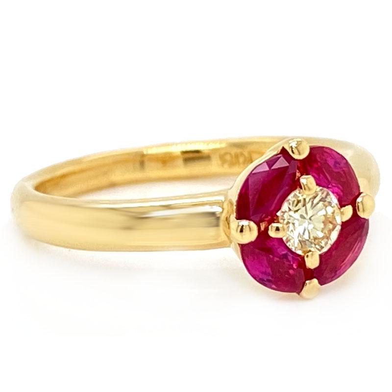 Solid 18 Karat Yellow Gold Natural Ruby and Genuine Diamond Ring 3.6g 4