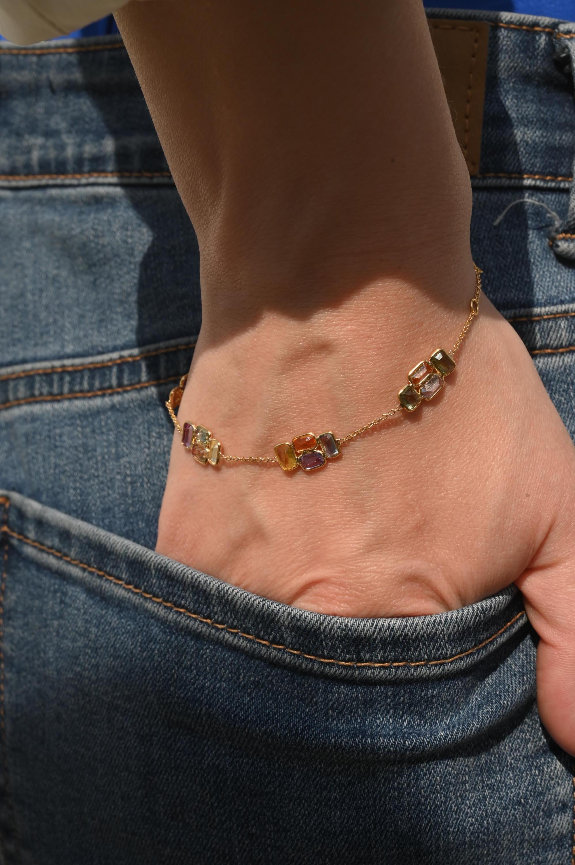 Solid 18k Yellow Gold Multi Sapphire Women Chain Bracelet For Sale 2