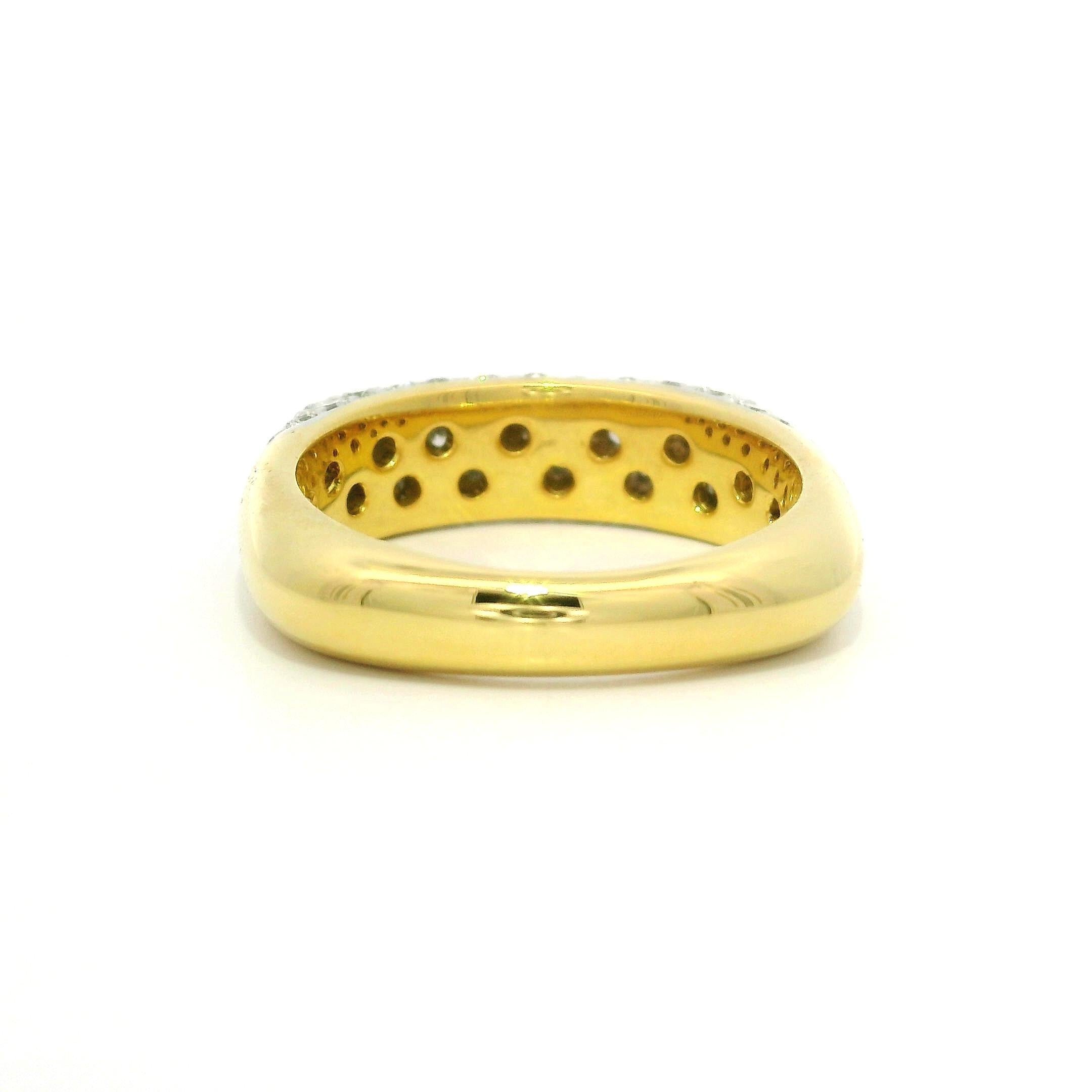 Massive 18k Gelb & Weiß Gold 1ctw Pave Diamond 5 Row Domed Band Ring im Angebot 2