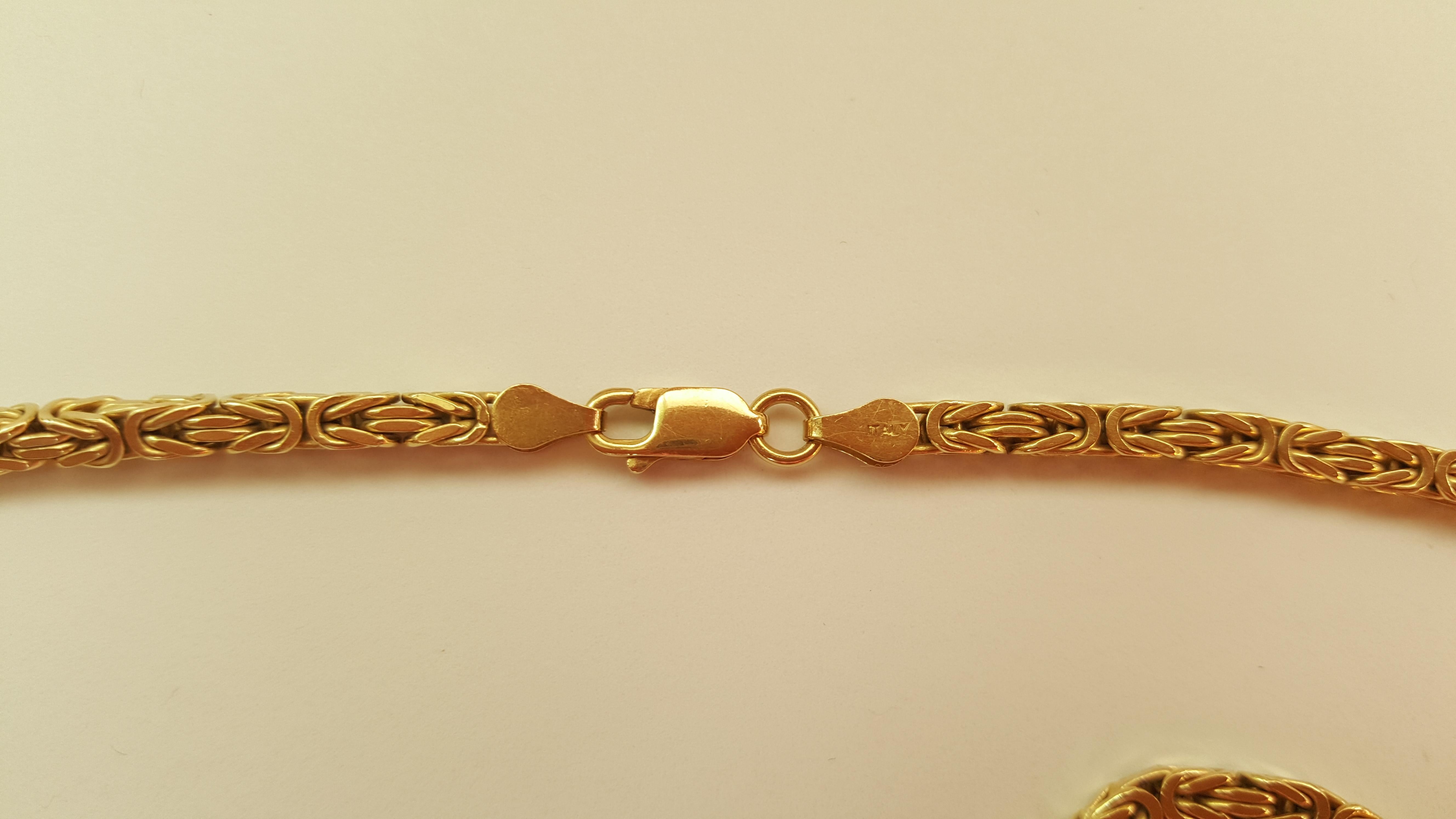Solid 18 Karat Yellow Gold Byzantine Chain Necklace, Italian, 54.8 Gr In Good Condition In Rancho Santa Fe, CA