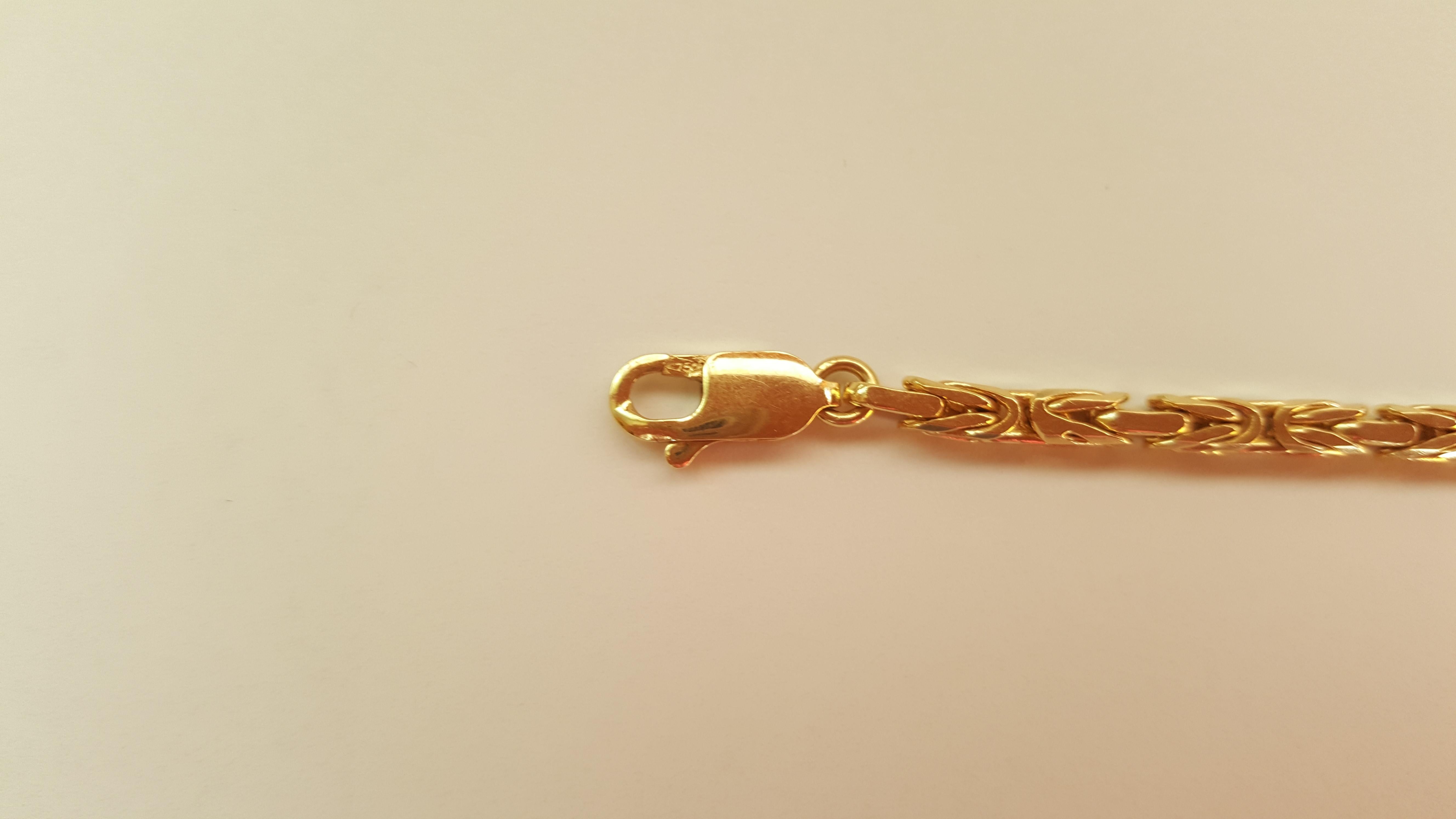 Modern Solid 18 Karat Yellow Gold Byzantine Link Bracelet, 16.8gr