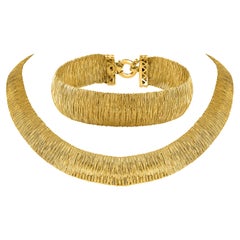 Solid 18Kt Yellow Gold Cleopatra Collar Bib Necklace Choker & Bracelet 68Gm 