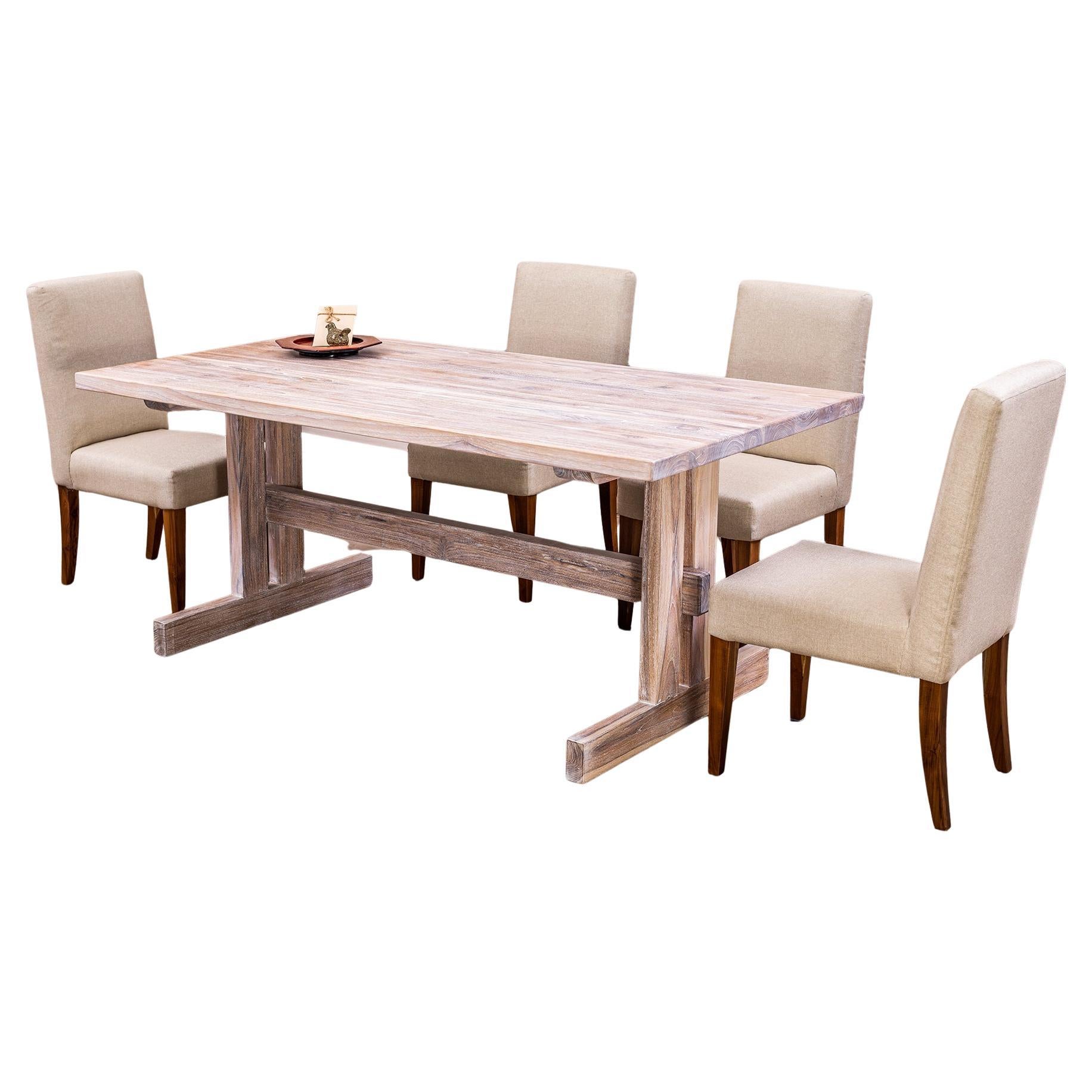 Tavolo da pranzo rustico moderno in teak massiccio da 2" con finitura sabbiata e sbiancata al sole