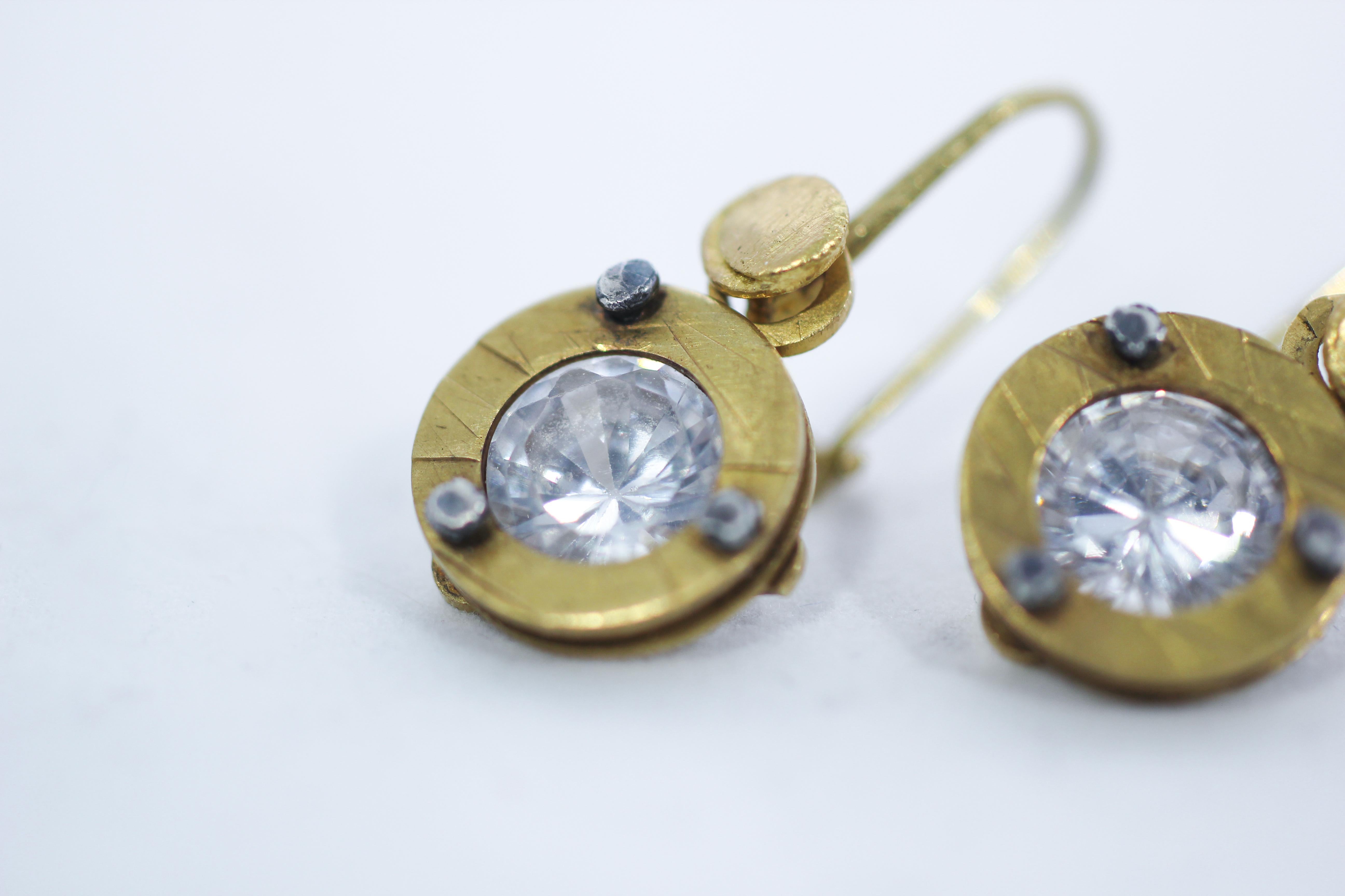 Contemporain Boucles d'oreilles pendantes contemporaines en or massif 21-22 carats pour mariage AB Jewelry, NYC en vente